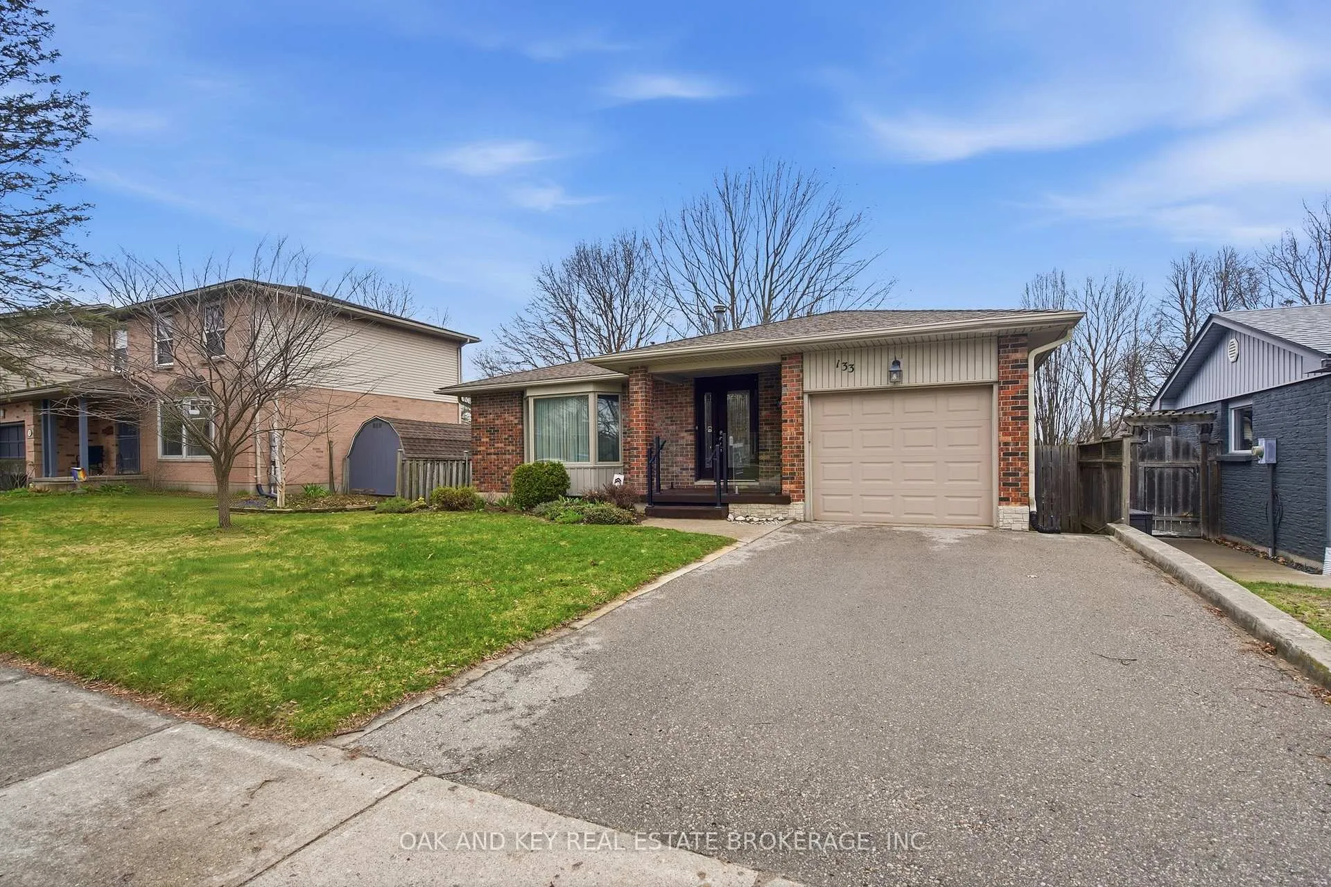 Photo 3 of 133 Fairlane Avenue, London, South K — HOMEH