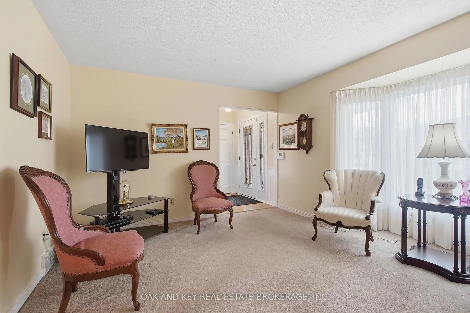 Photo 11 of 133 Fairlane Avenue, London, South K — HOMEH