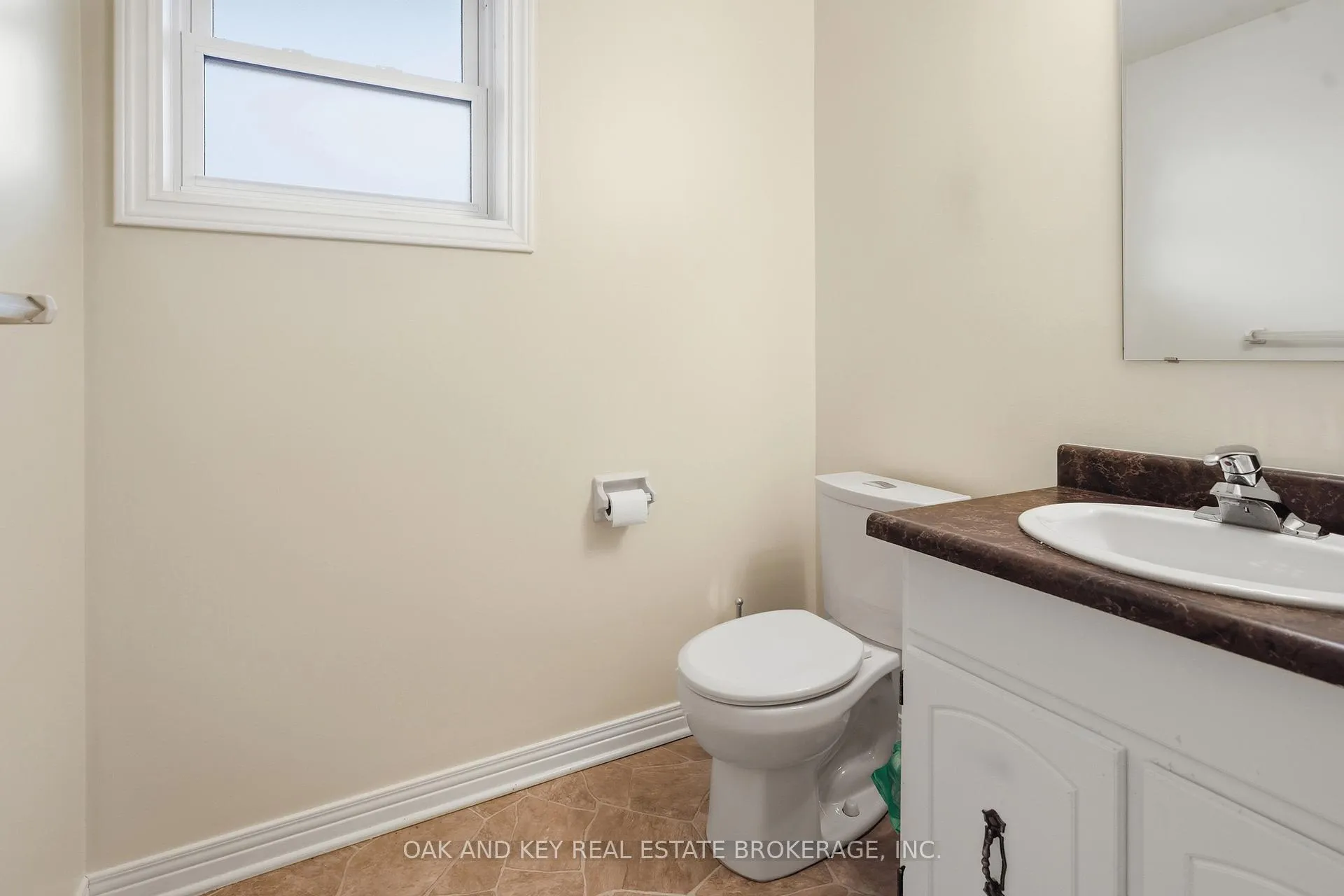 Photo 36 of 133 Fairlane Avenue, London, South K — HOMEH