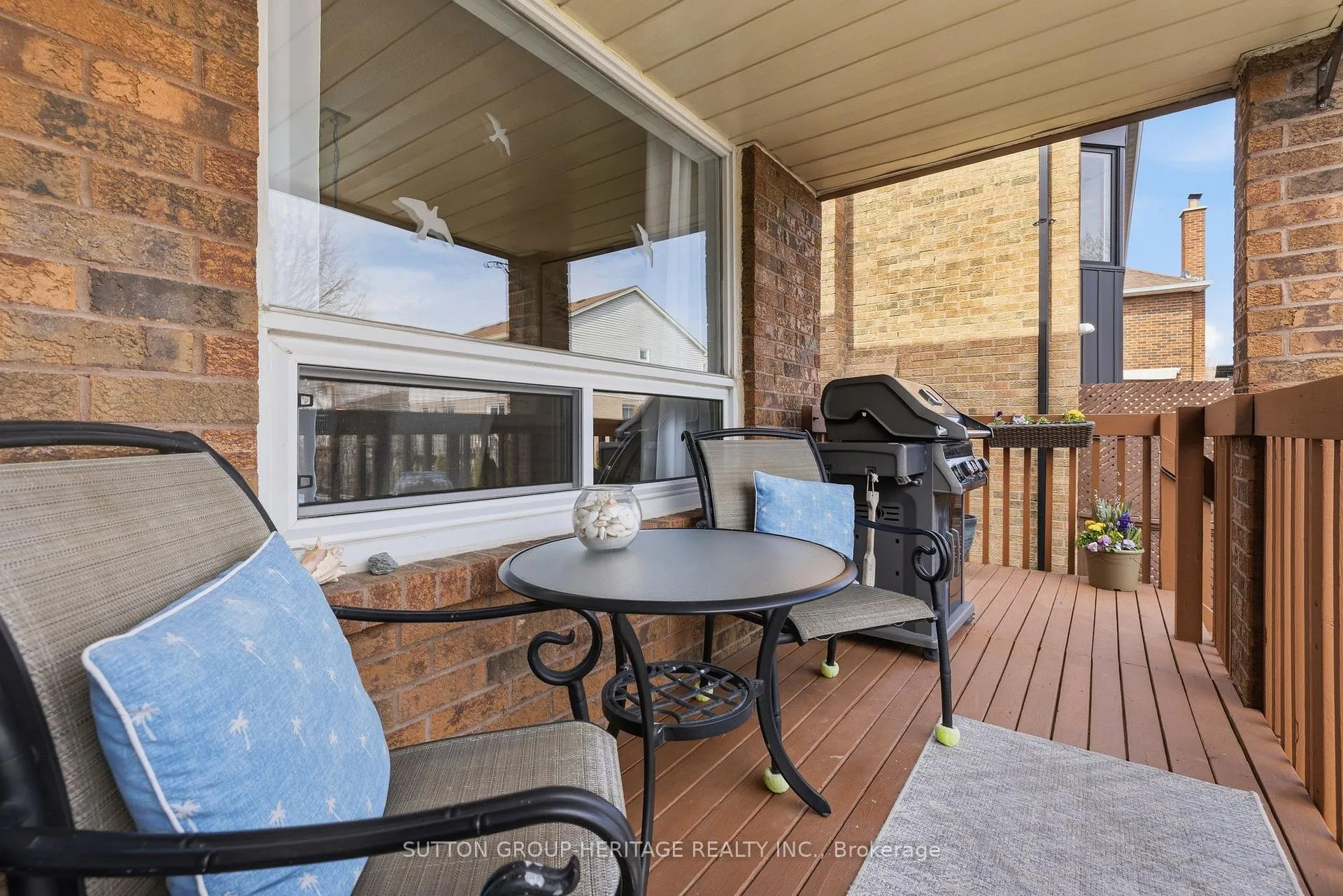 Photo 11 of 204 Lake Driveway, Ajax, South West — HOMEH