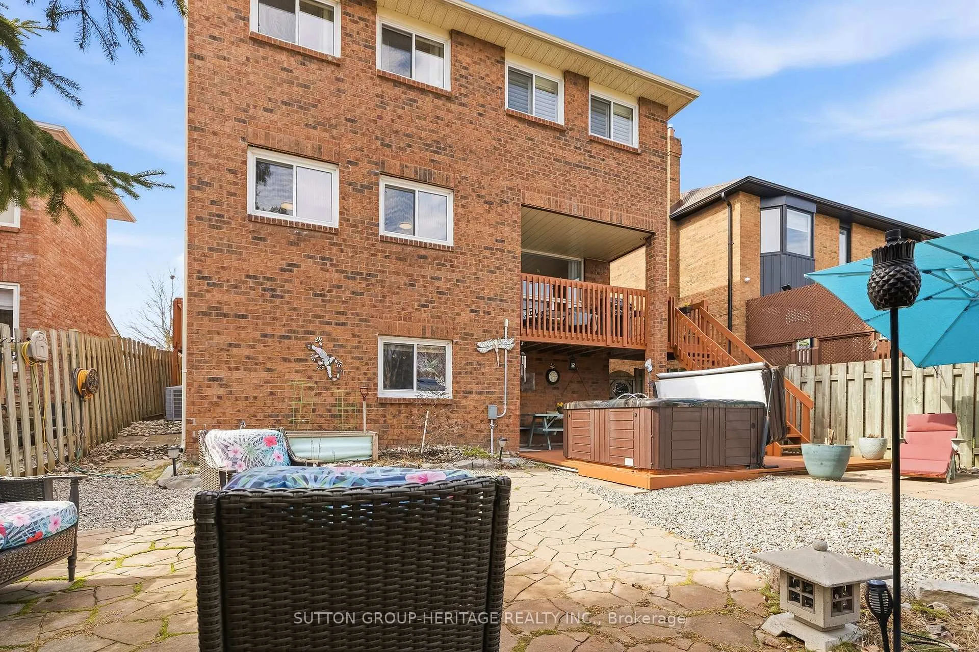 Photo 34 of 204 Lake Driveway, Ajax, South West — HOMEH