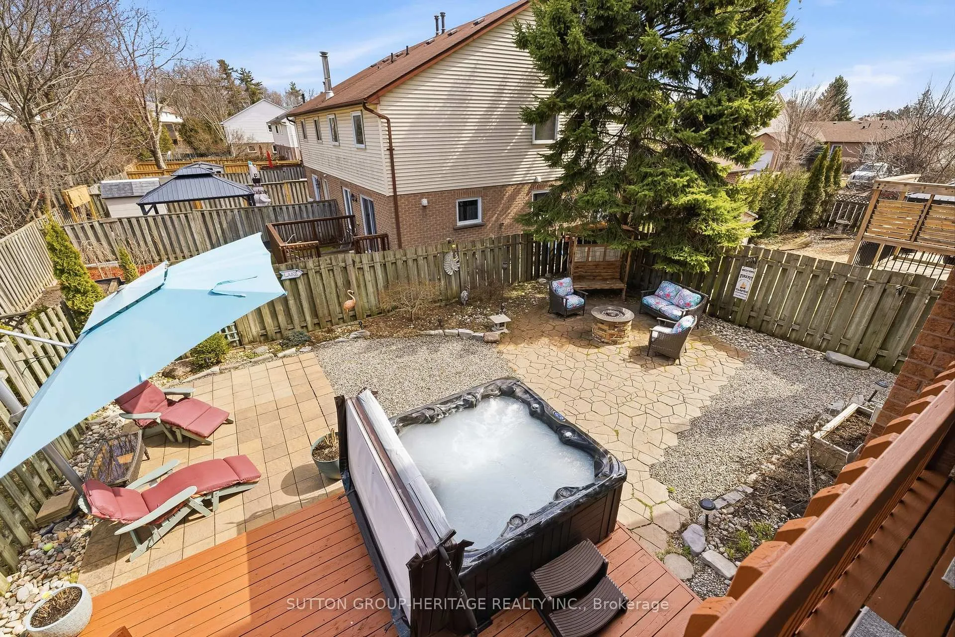 Photo 36 of 204 Lake Driveway, Ajax, South West — HOMEH