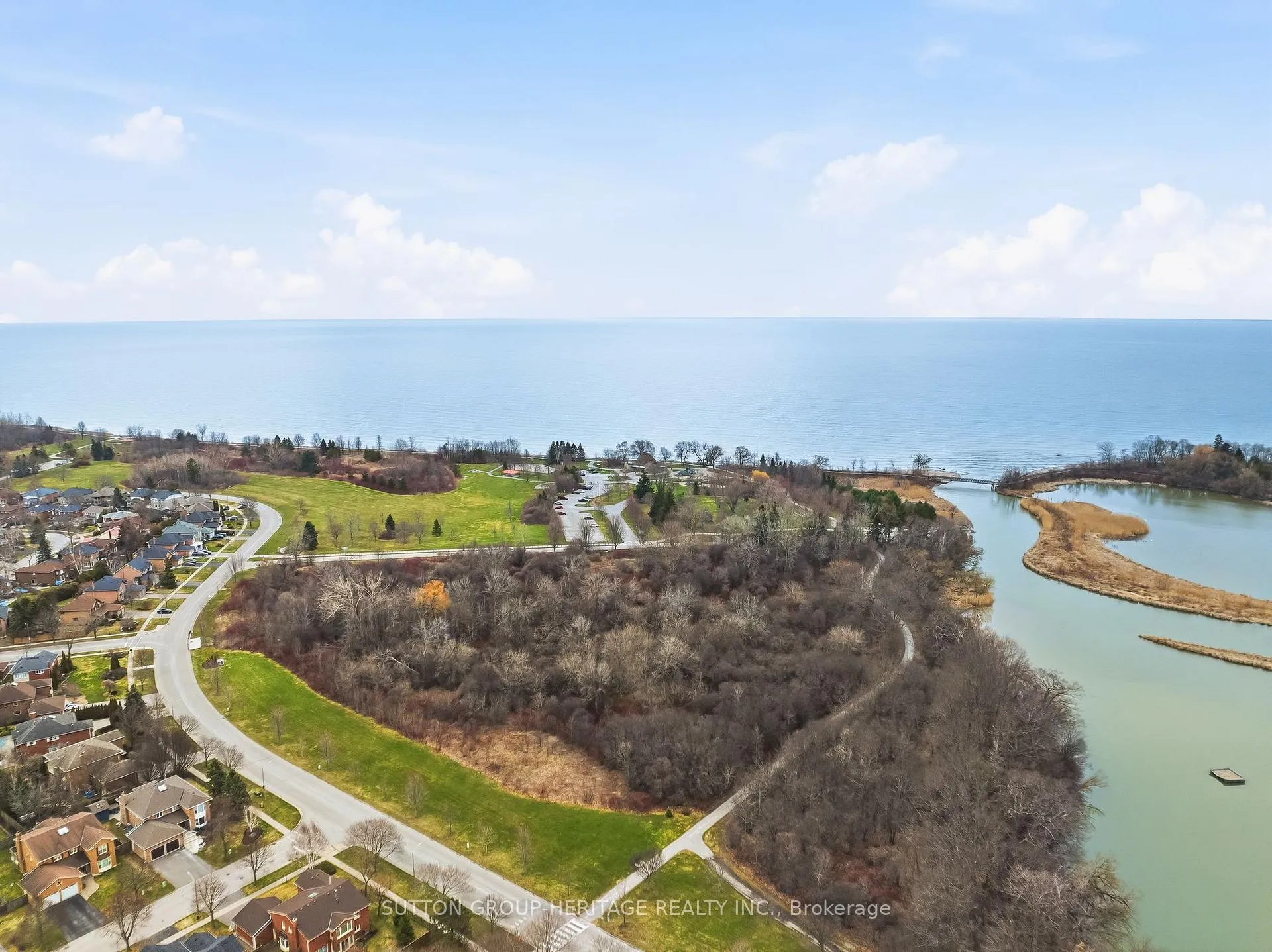 Photo 41 of 204 Lake Driveway, Ajax, South West — HOMEH