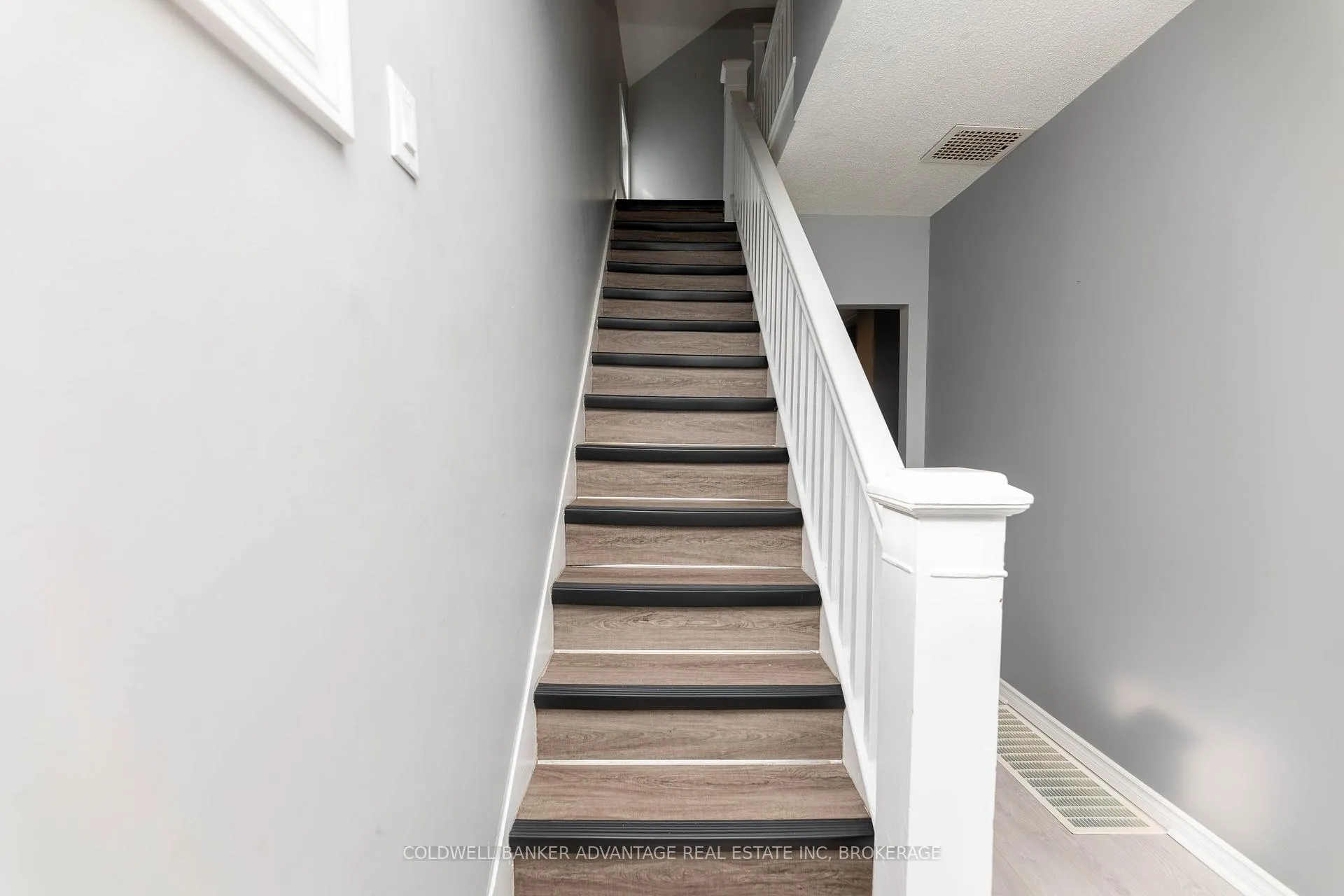 Photo 21 of 19 Duncan Street, Welland, Lincoln/Crowland — HOMEH