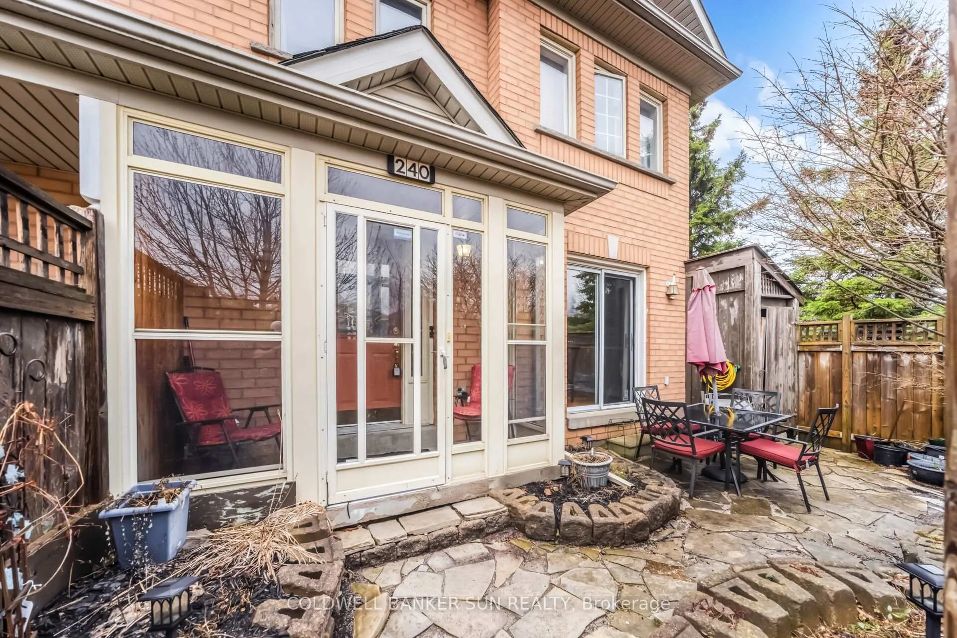 Photo 6 of 240 Pressed Brick Drive, Brampton, Brampton North — HOMEH
