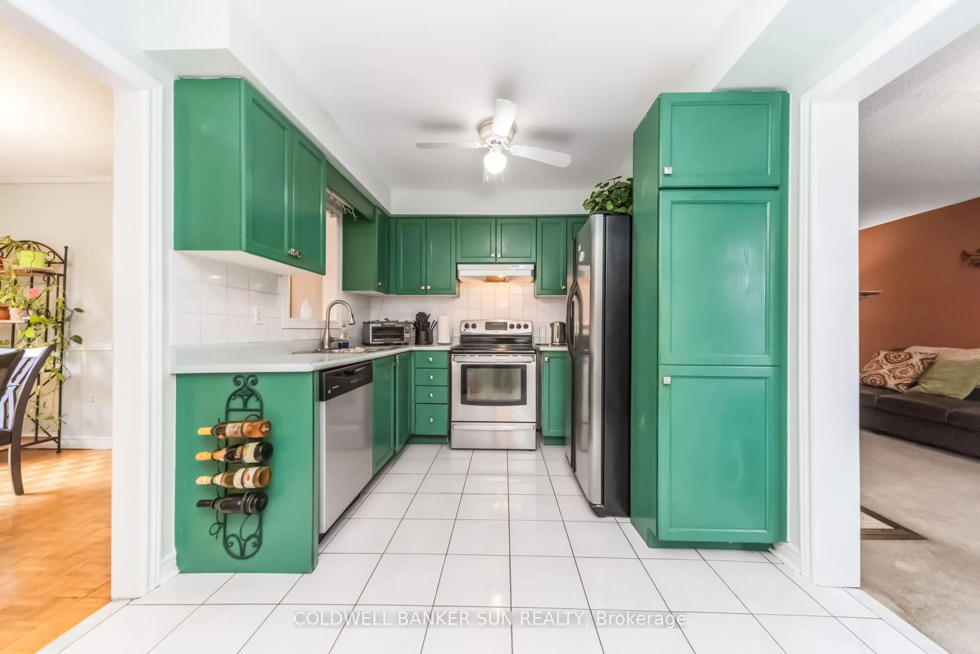 Photo 16 of 240 Pressed Brick Drive, Brampton, Brampton North — HOMEH