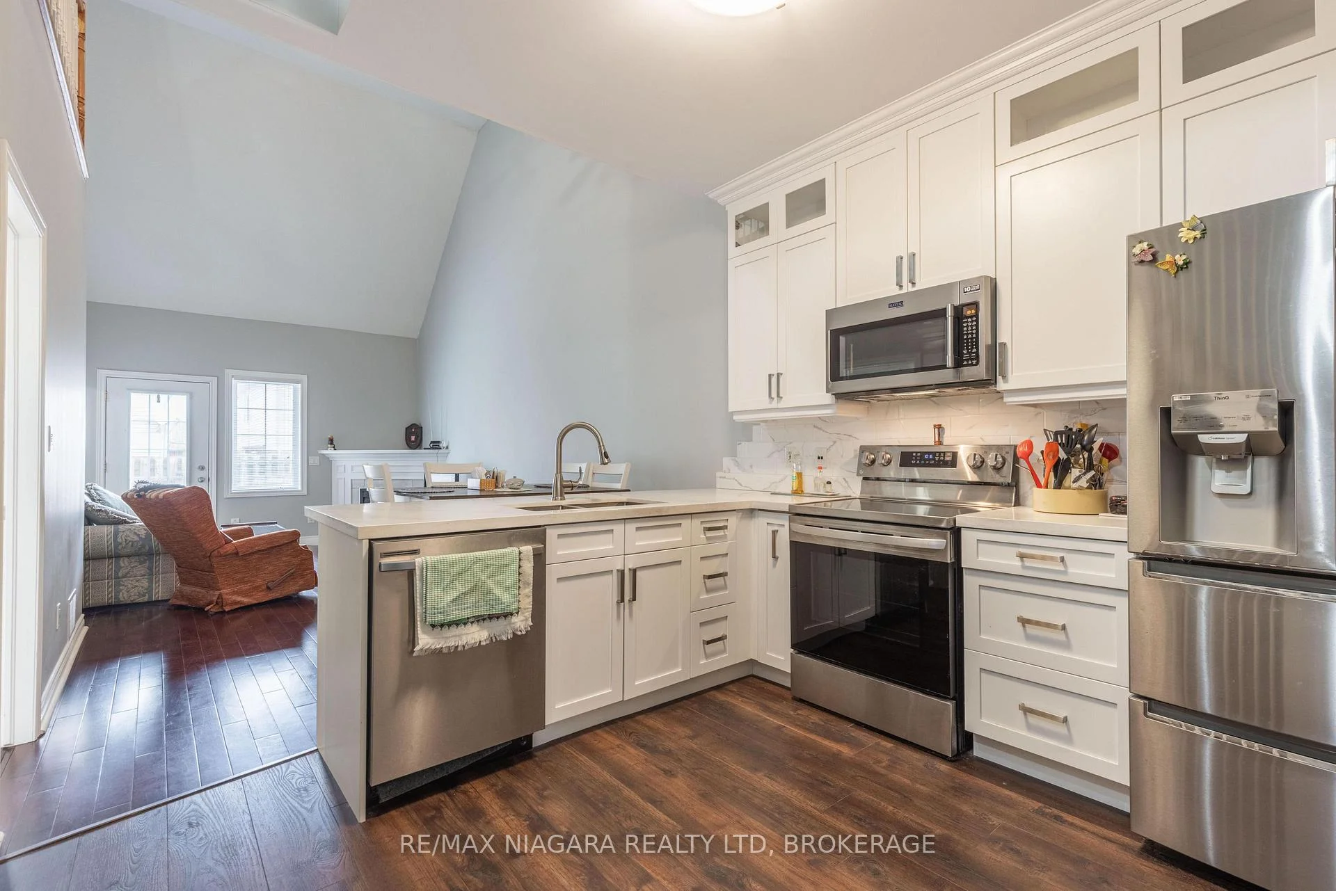 Photo 29 of Unit 16, 8142 Costabile Drive, Niagara Falls, Ascot — HOMEH
