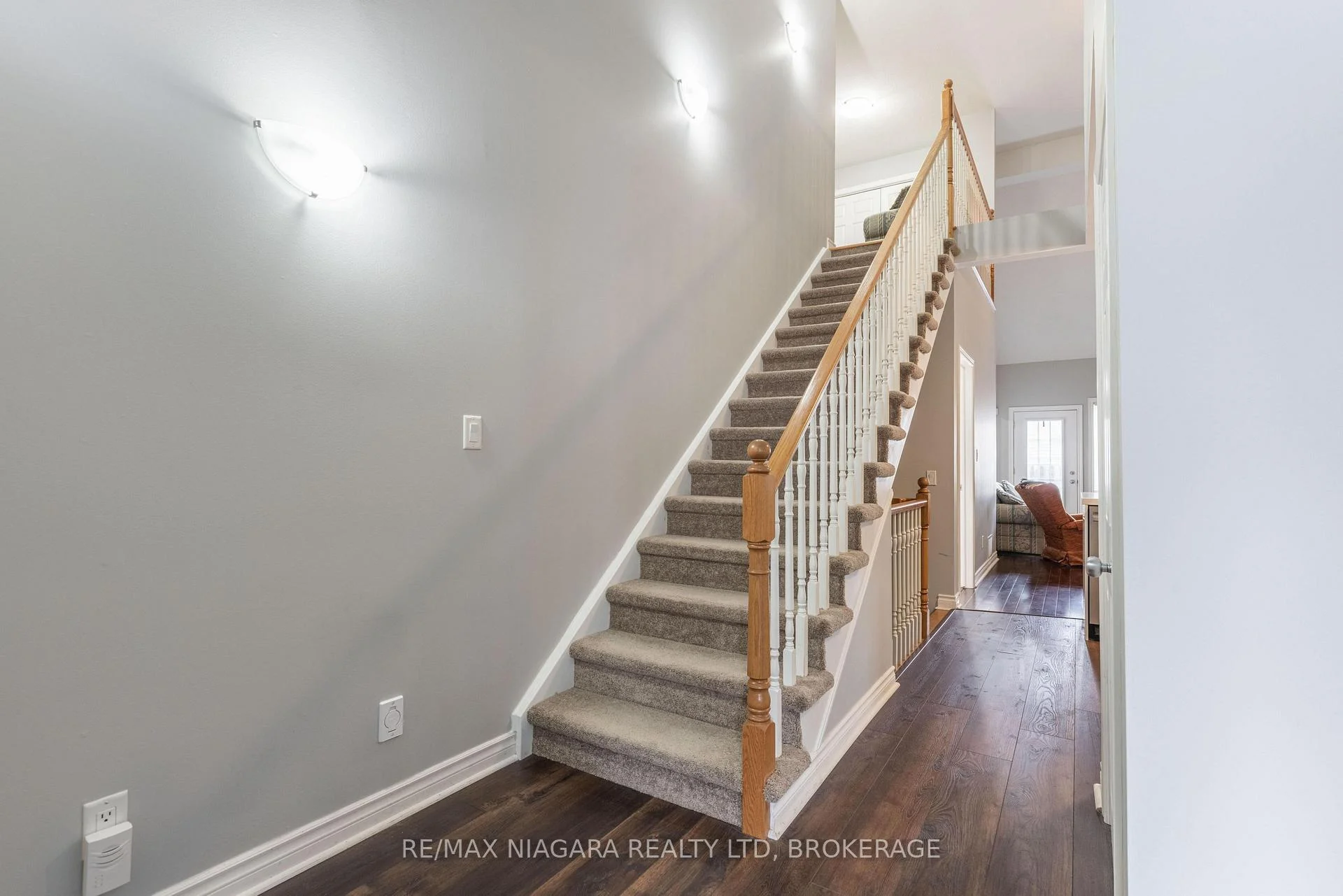 Photo 44 of Unit 16, 8142 Costabile Drive, Niagara Falls, Ascot — HOMEH