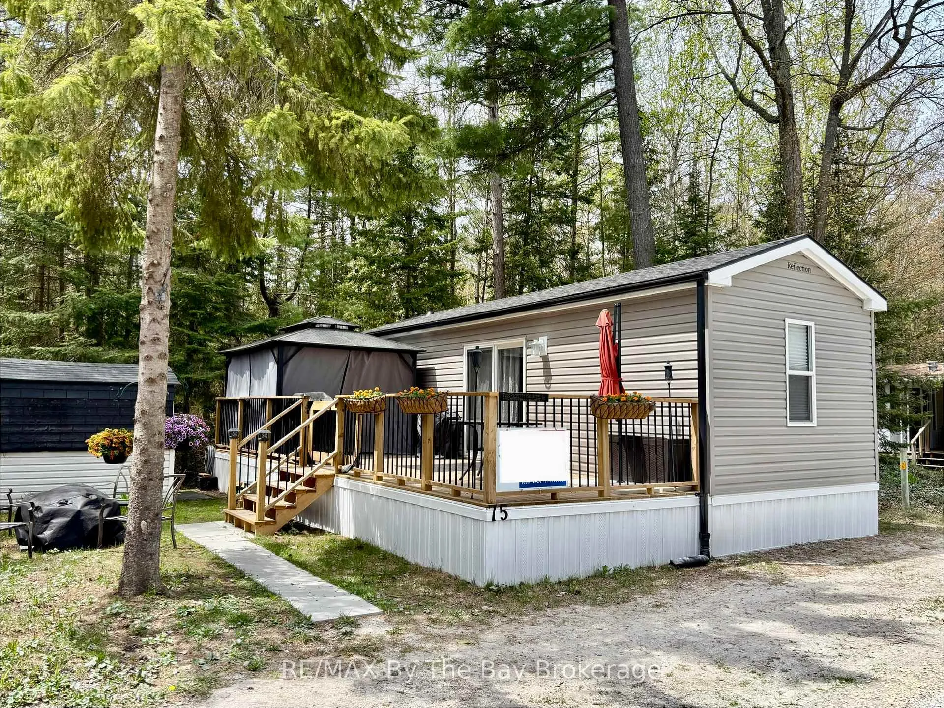 Photo 22 of Unit 75, 85 Theme Park Drive, Wasaga Beach — HOMEH
