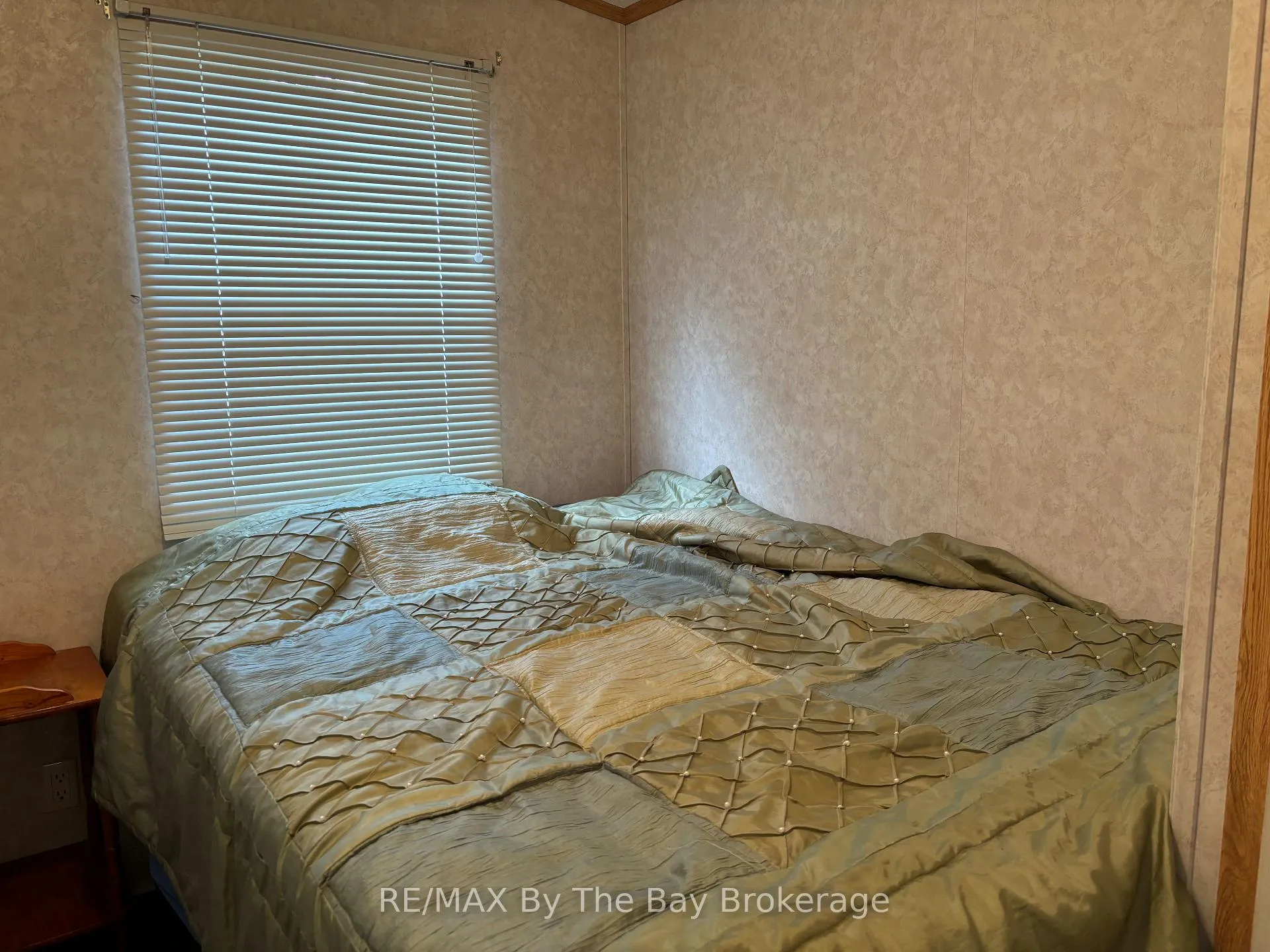 Photo 14 of Unit 153, 85 Theme Park Drive, Wasaga Beach — HOMEH