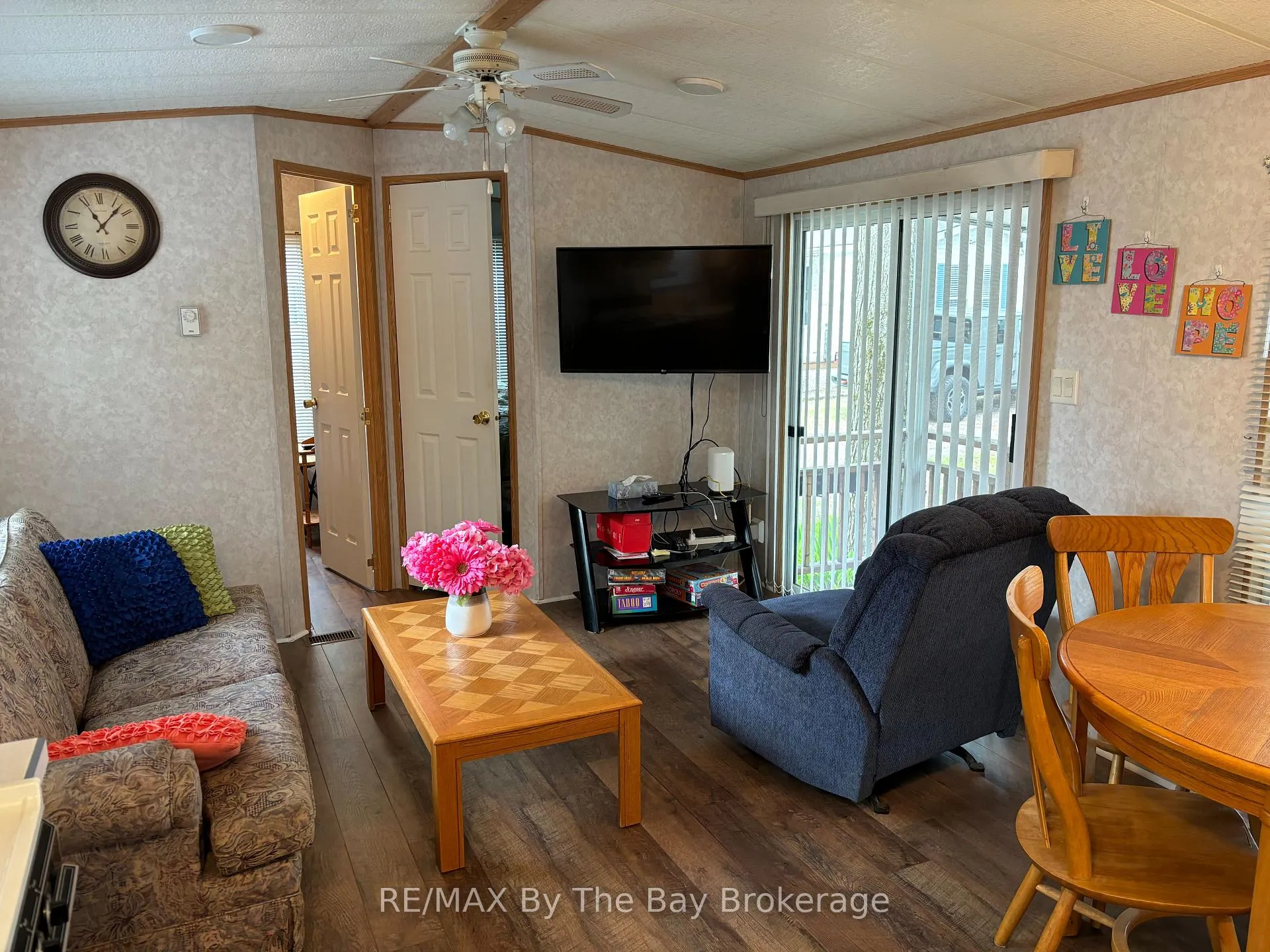 Photo 17 of Unit 153, 85 Theme Park Drive, Wasaga Beach — HOMEH