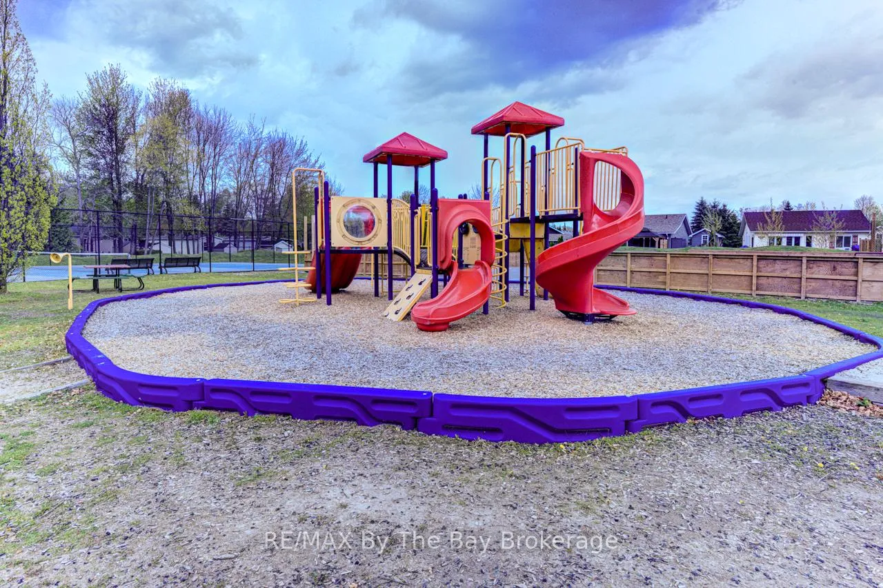 Photo 23 of Unit 153, 85 Theme Park Drive, Wasaga Beach — HOMEH