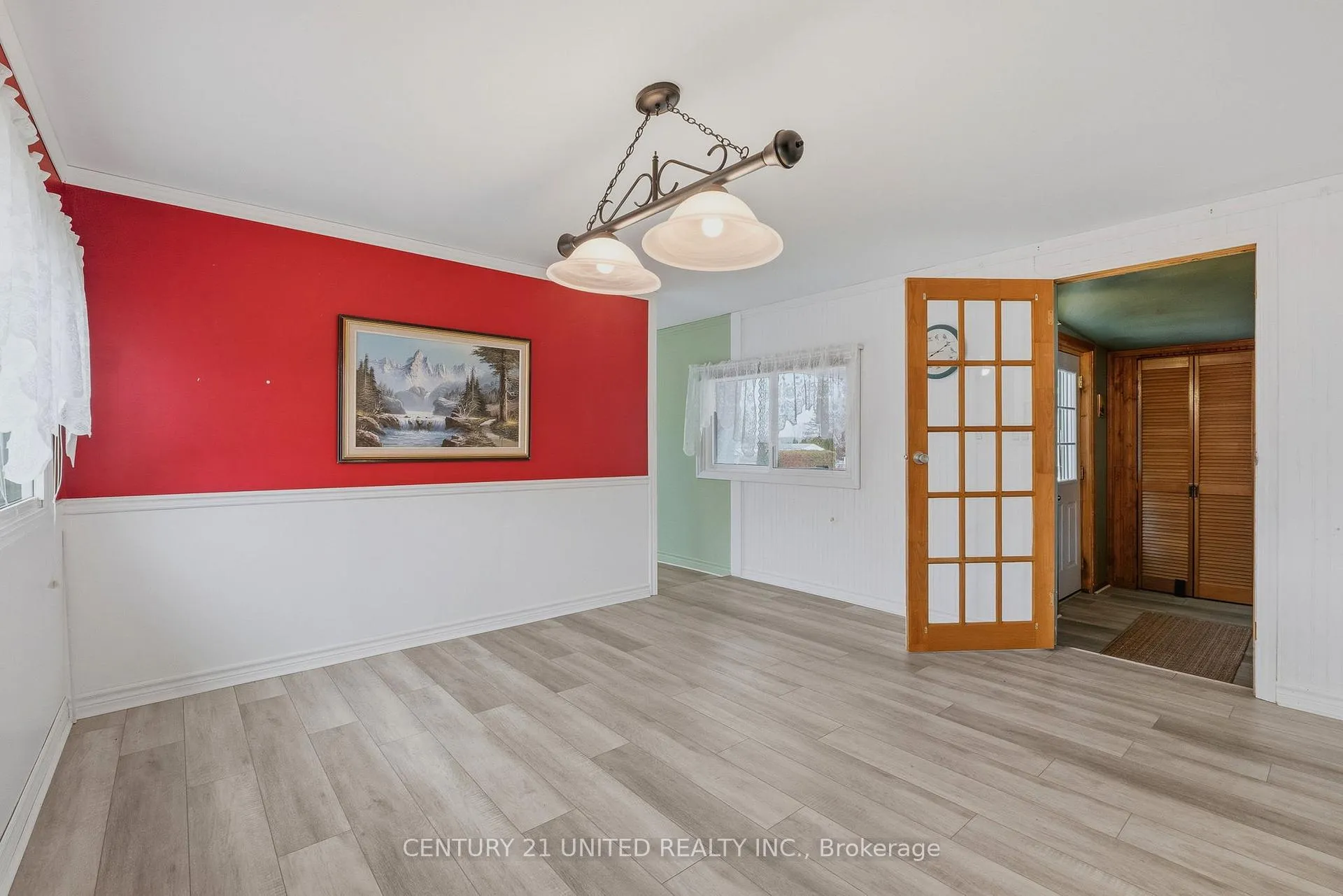 Photo 9 of 203 Lynn Crescent, Hamilton Township, Rural Hamilton — HOMEH