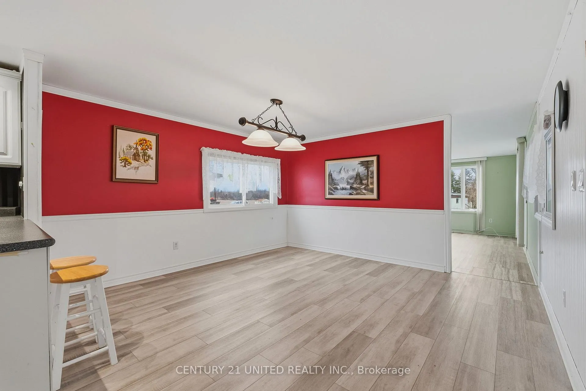 Photo 10 of 203 Lynn Crescent, Hamilton Township, Rural Hamilton — HOMEH