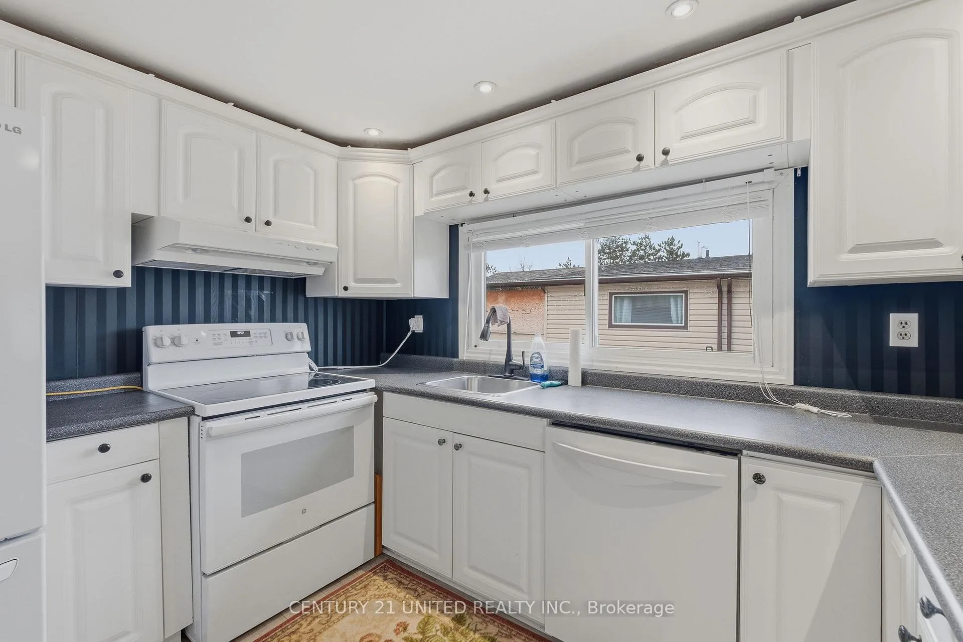 Photo 16 of 203 Lynn Crescent, Hamilton Township, Rural Hamilton — HOMEH