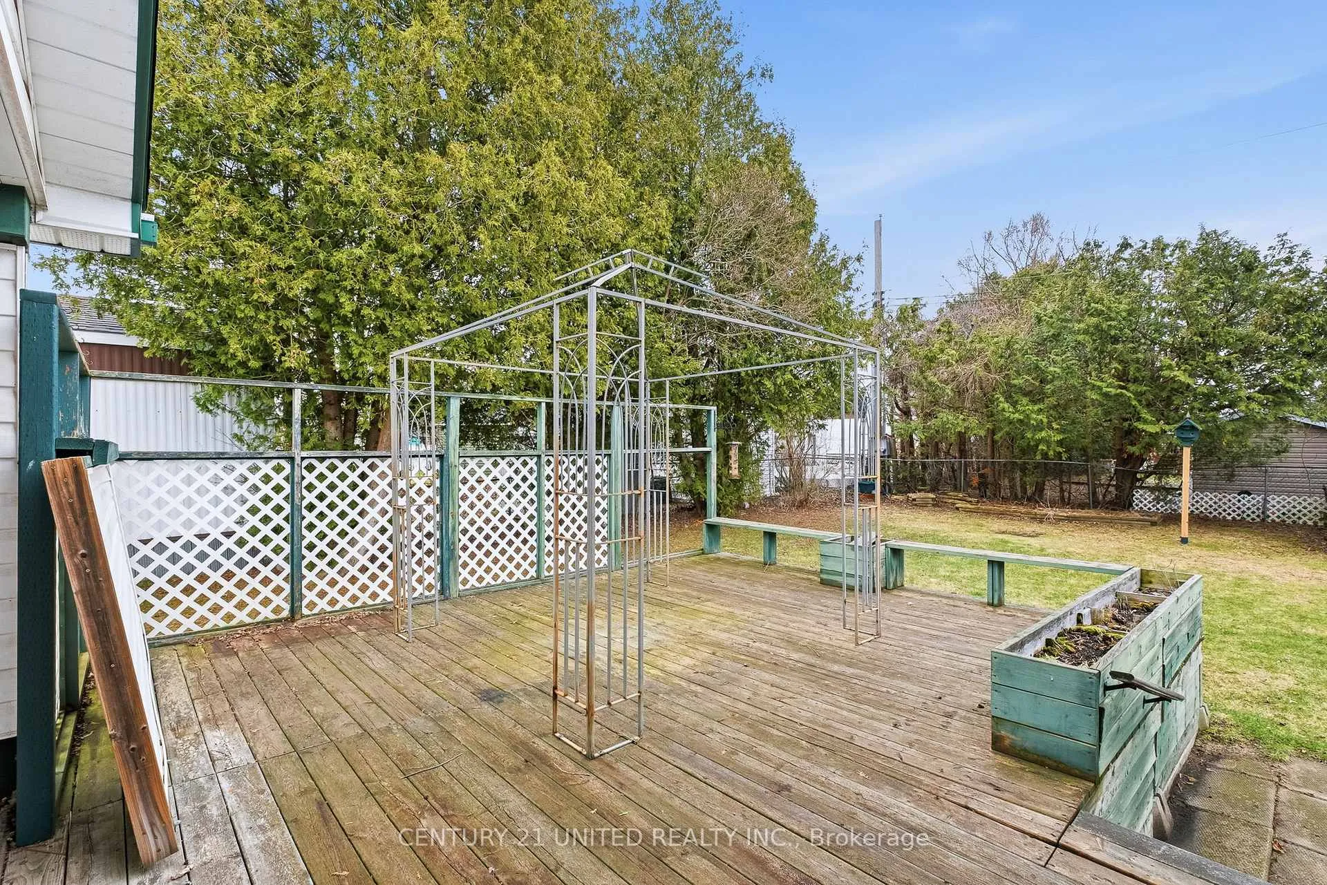 Photo 36 of 203 Lynn Crescent, Hamilton Township, Rural Hamilton — HOMEH