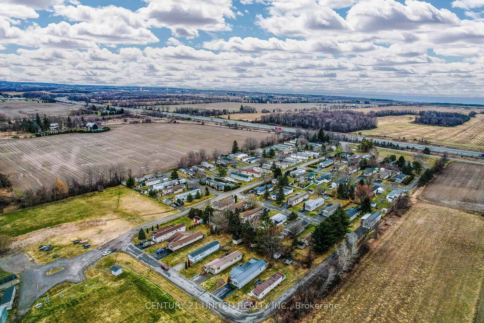Photo 47 of 203 Lynn Crescent, Hamilton Township, Rural Hamilton — HOMEH