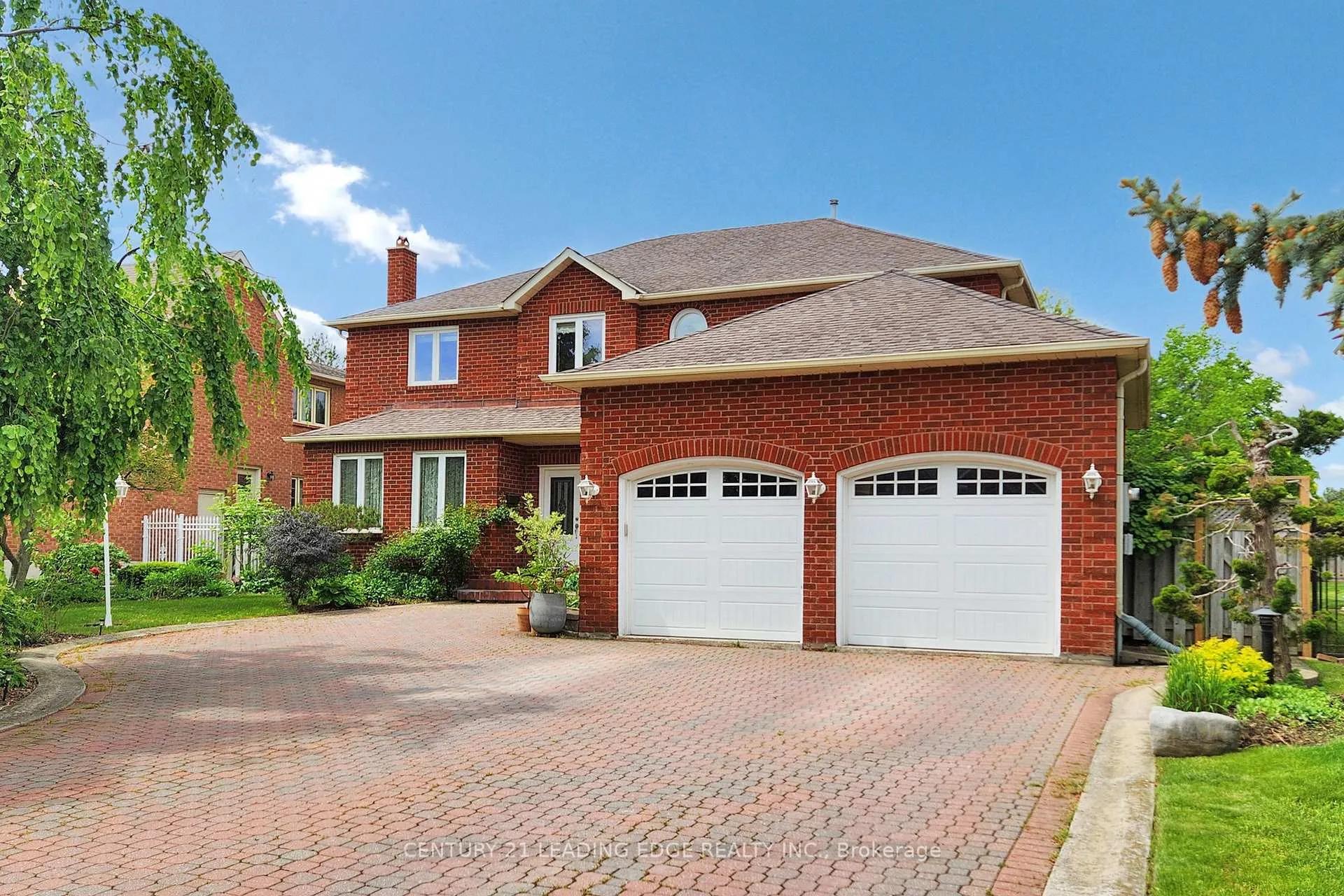 Front of 6 Jewetts Court