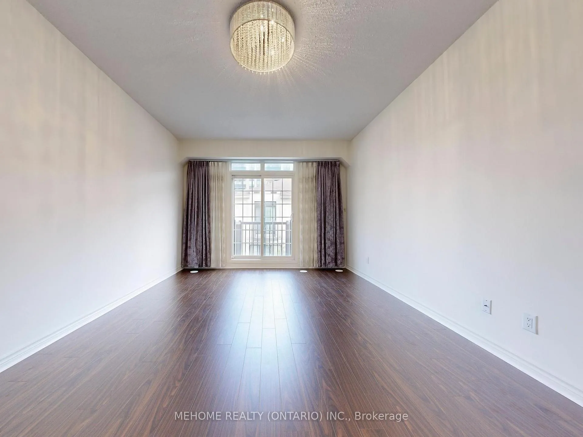 Photo 28 of Unit 15, 7 Brighton Place, Vaughan, Crestwood-Springfarm-Yorkhill — HOMEH