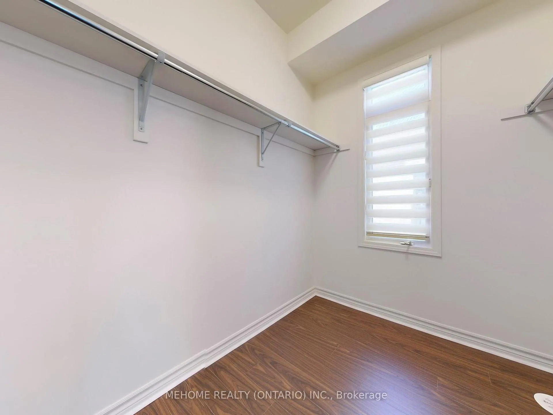 Photo 33 of Unit 15, 7 Brighton Place, Vaughan, Crestwood-Springfarm-Yorkhill — HOMEH