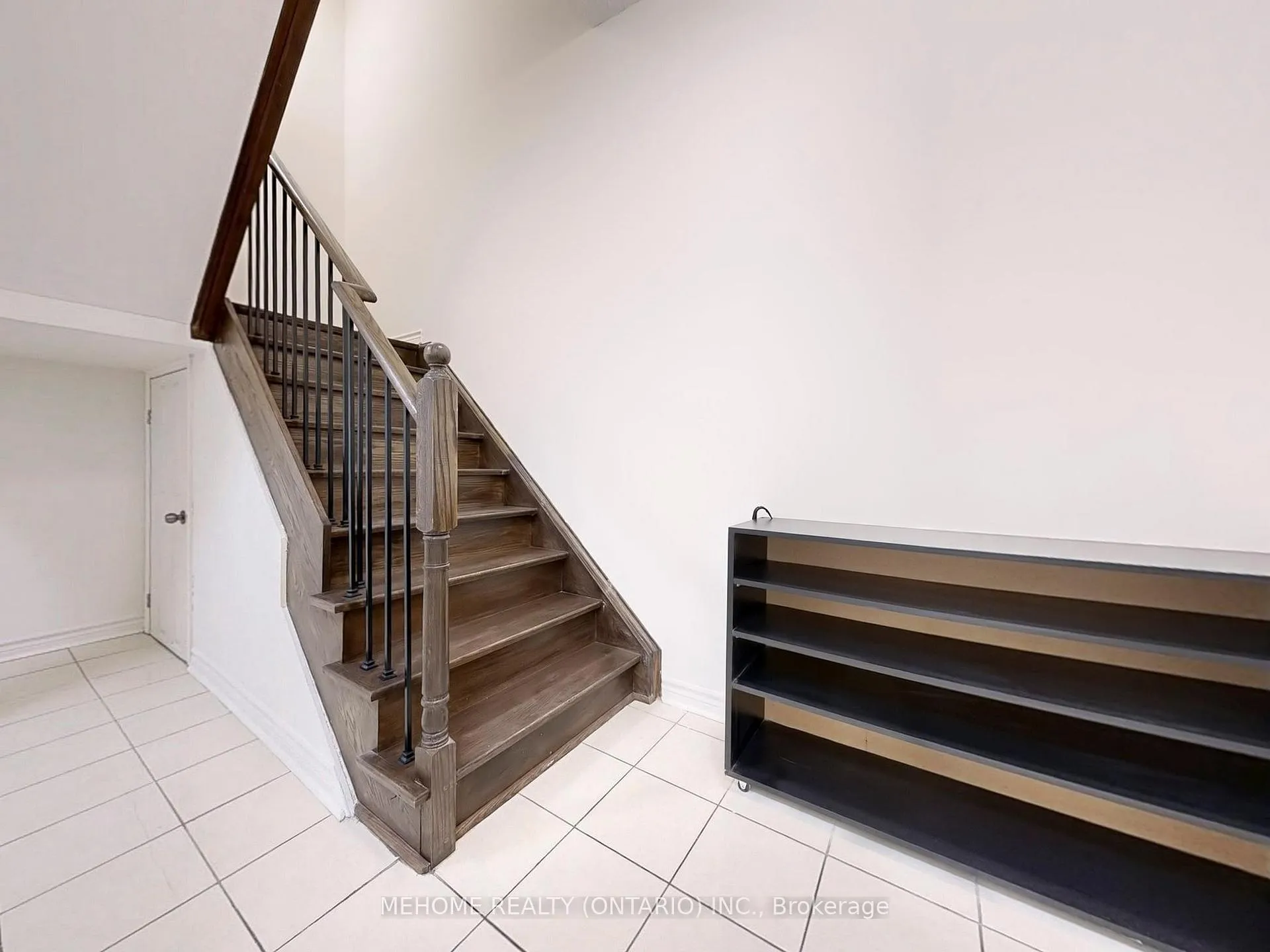 Photo 37 of Unit 15, 7 Brighton Place, Vaughan, Crestwood-Springfarm-Yorkhill — HOMEH