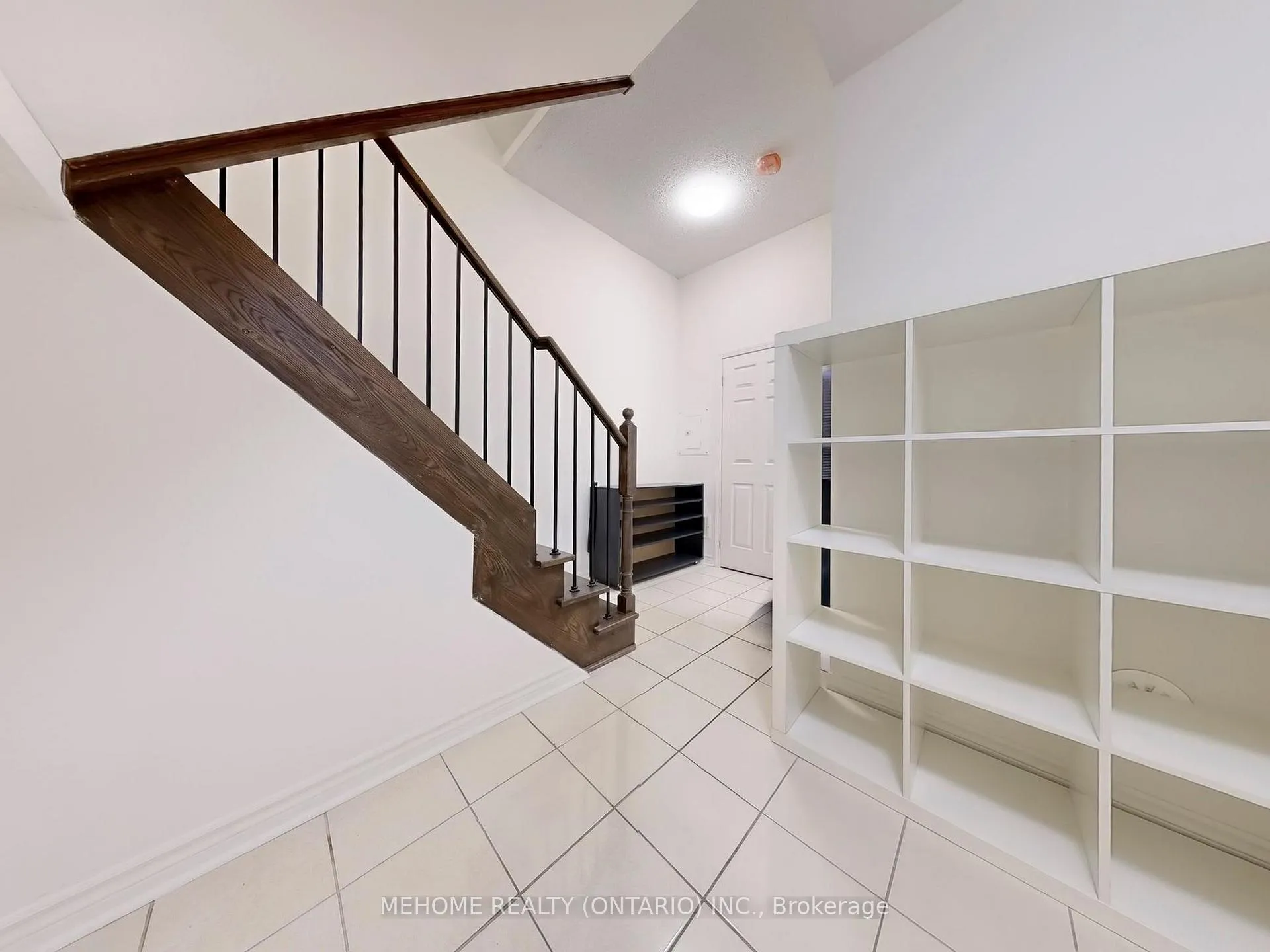 Photo 39 of Unit 15, 7 Brighton Place, Vaughan, Crestwood-Springfarm-Yorkhill — HOMEH