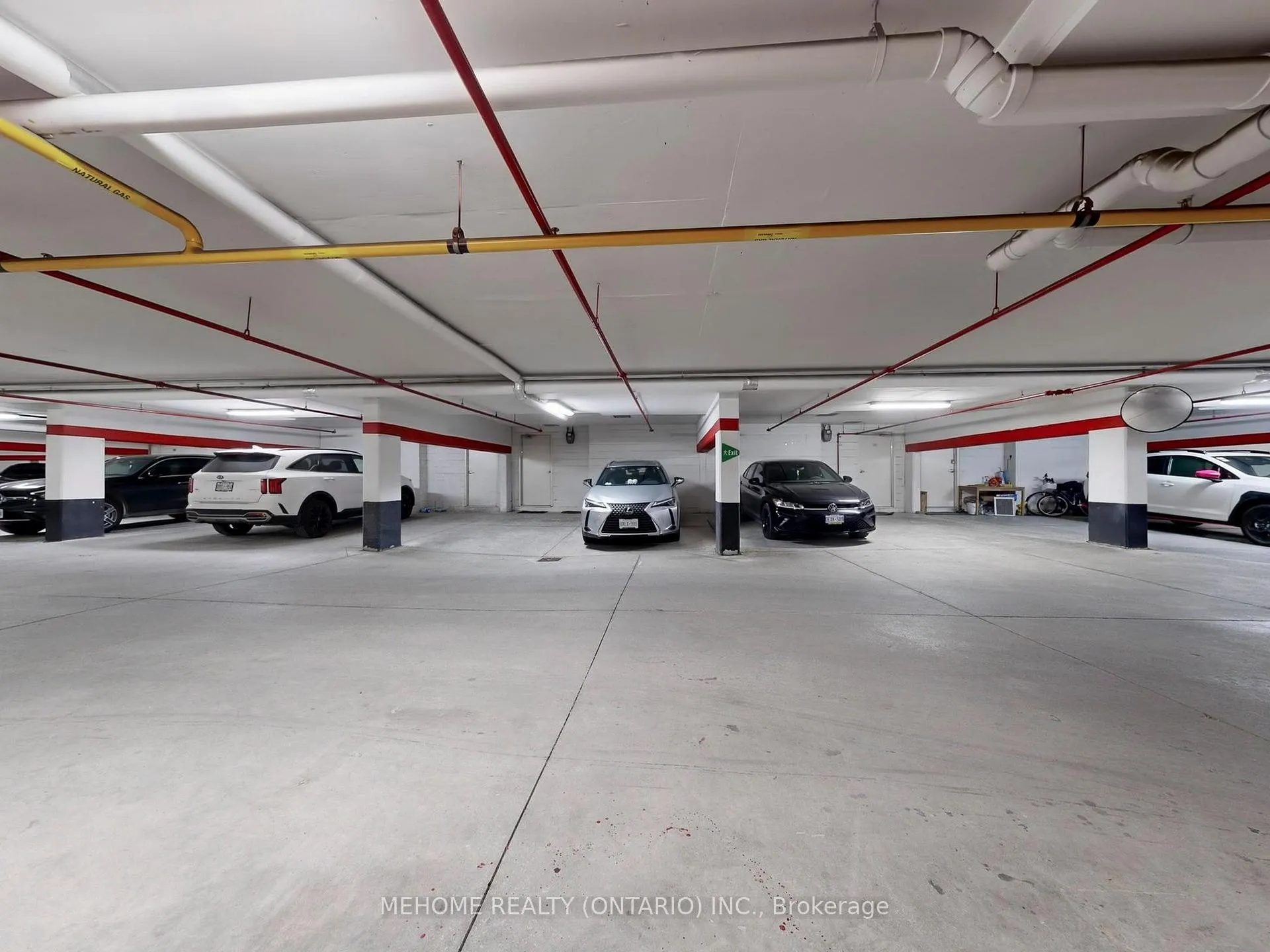 Photo 42 of Unit 15, 7 Brighton Place, Vaughan, Crestwood-Springfarm-Yorkhill — HOMEH