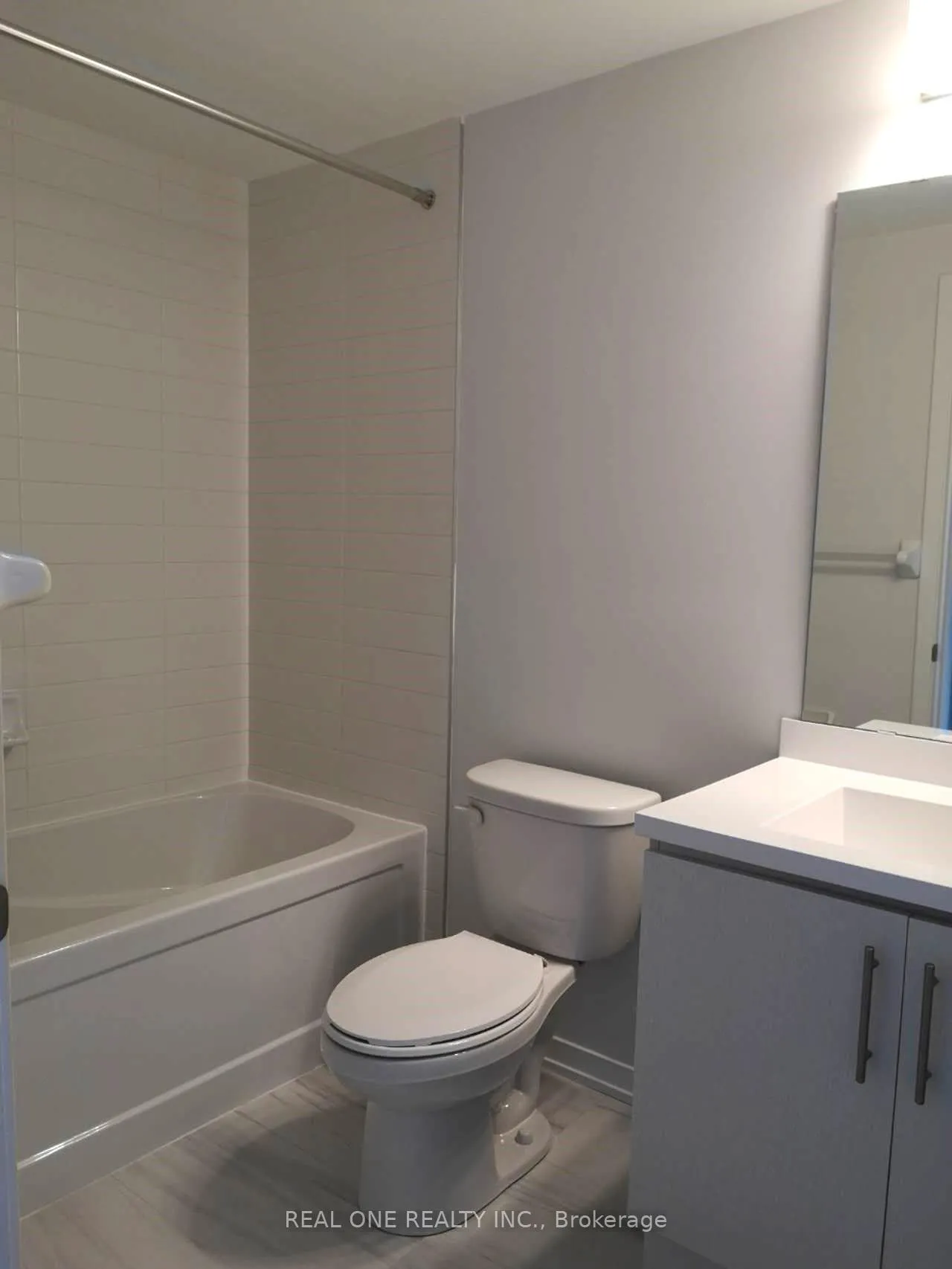 Photo 10 of Unit 111, 30 William Jackson Way, Etobicoke, New Toronto — HOMEH