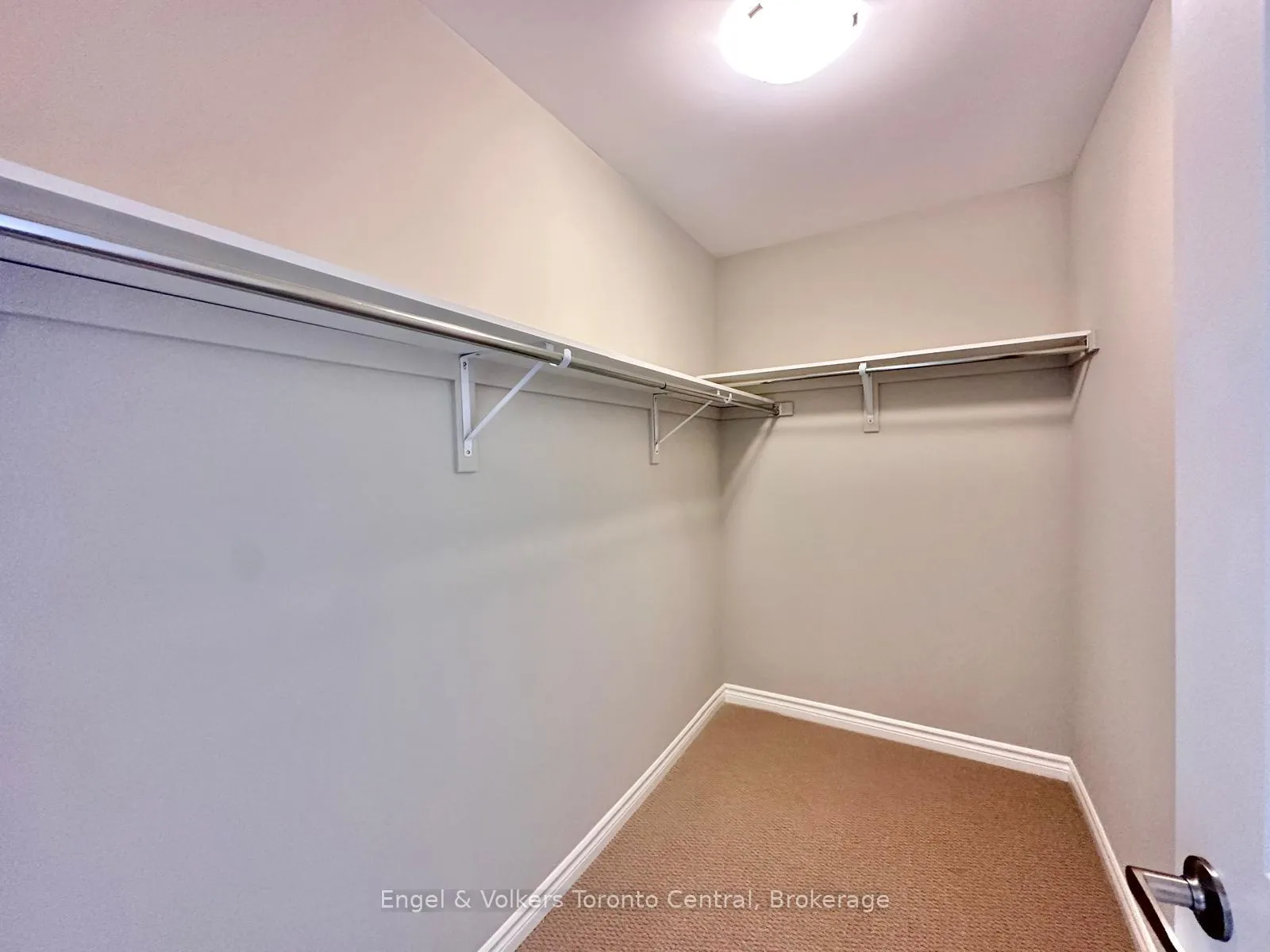 Photo 19 of 209 Clipper Drive, Clearview, Stayner — HOMEH