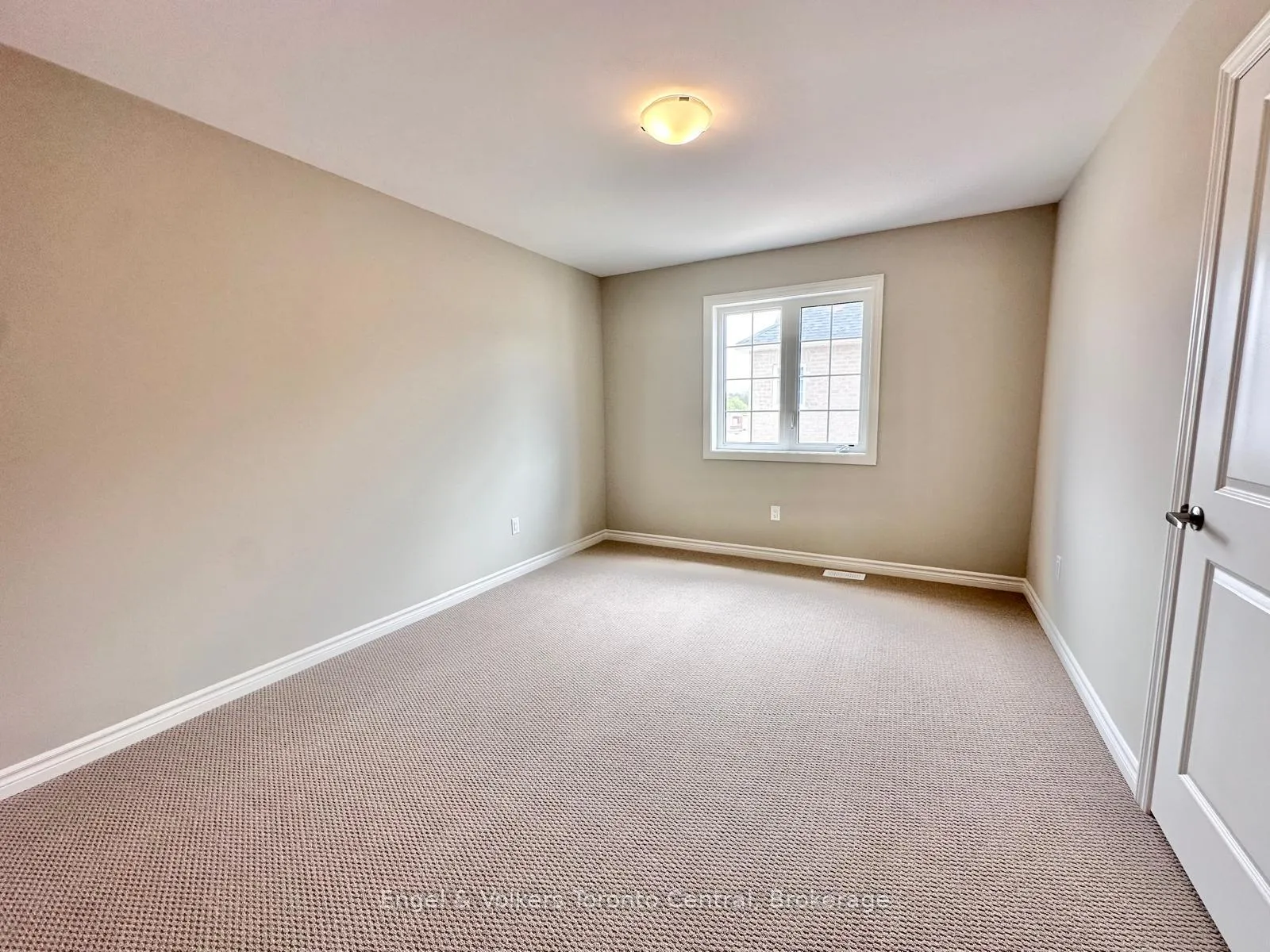 Photo 24 of 209 Clipper Drive, Clearview, Stayner — HOMEH