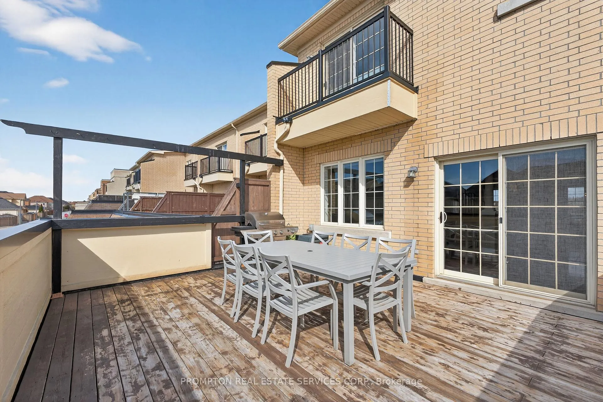 Photo 11 of 15 Donald Buttress Boulevard E, Markham, Cathedraltown — HOMEH