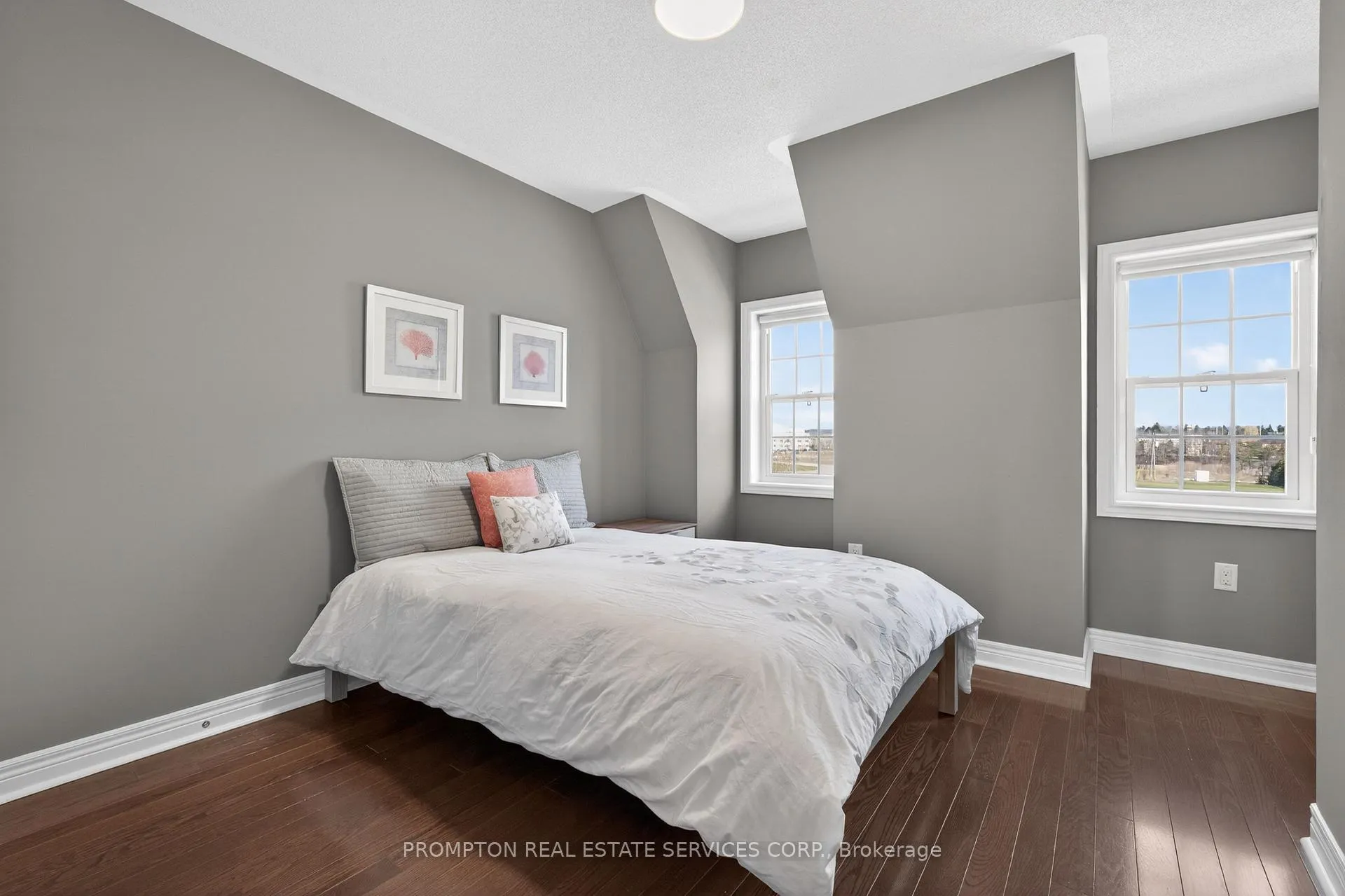 Photo 28 of 15 Donald Buttress Boulevard E, Markham, Cathedraltown — HOMEH