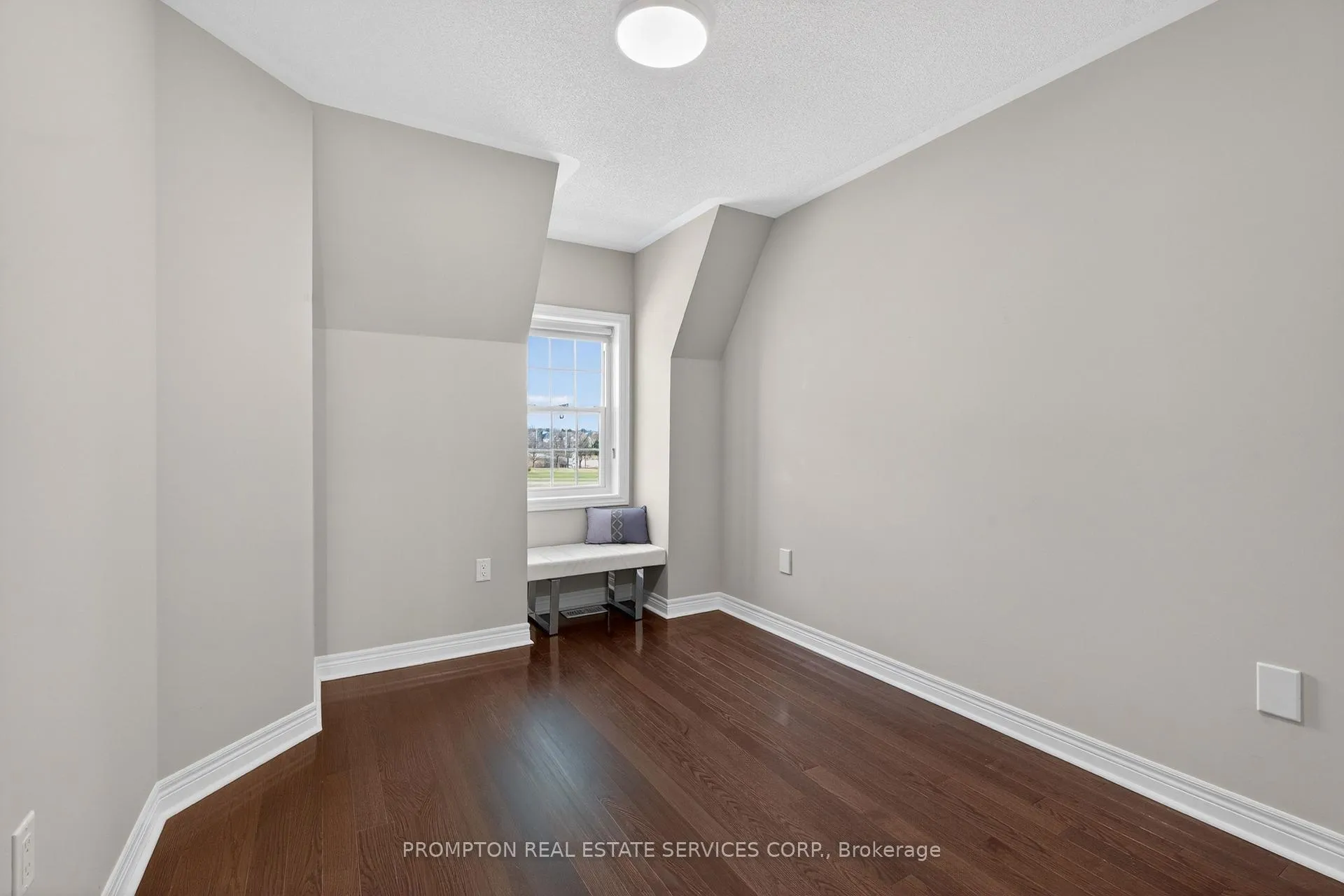 Photo 29 of 15 Donald Buttress Boulevard E, Markham, Cathedraltown — HOMEH