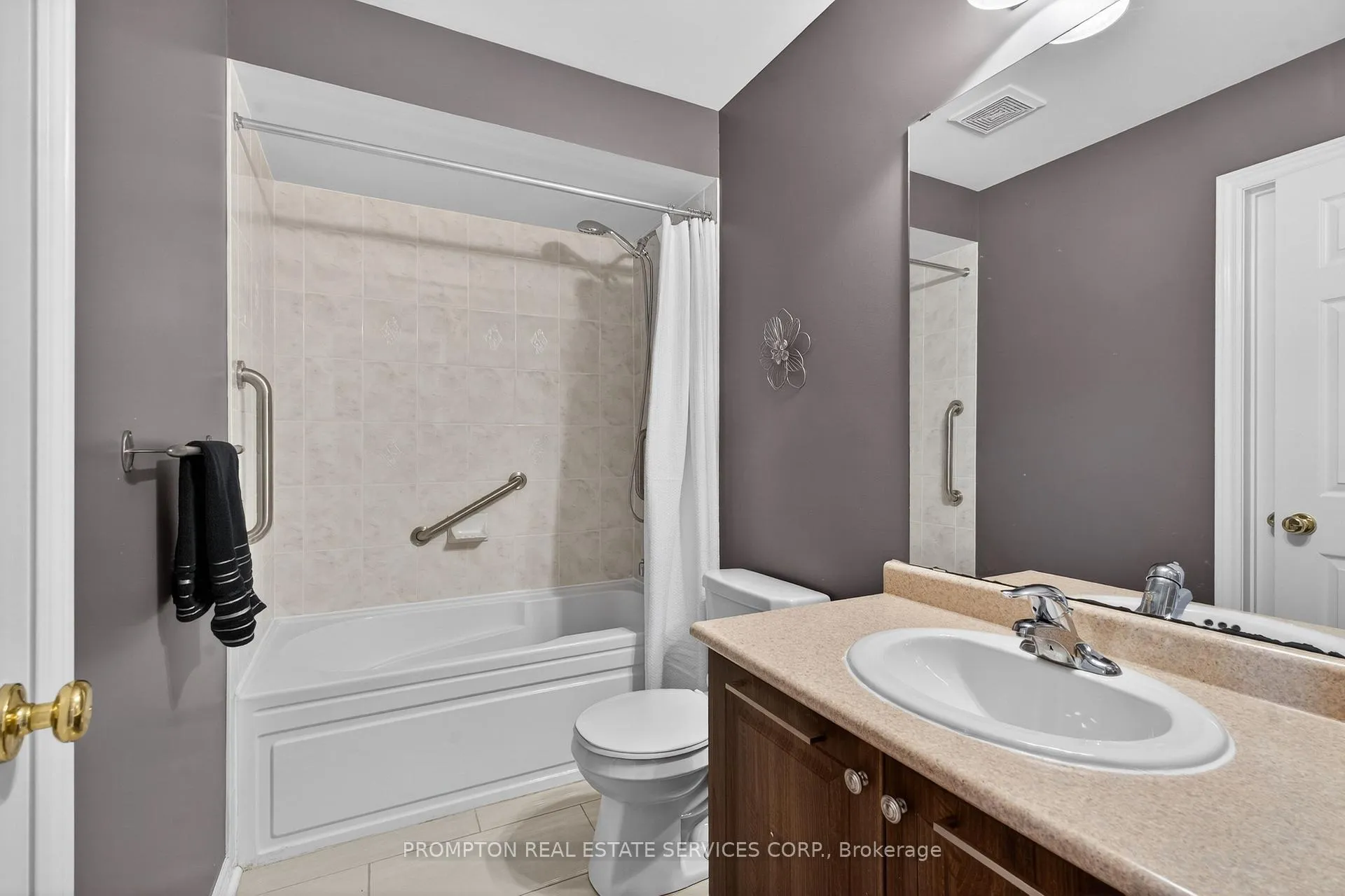 Photo 34 of 15 Donald Buttress Boulevard E, Markham, Cathedraltown — HOMEH