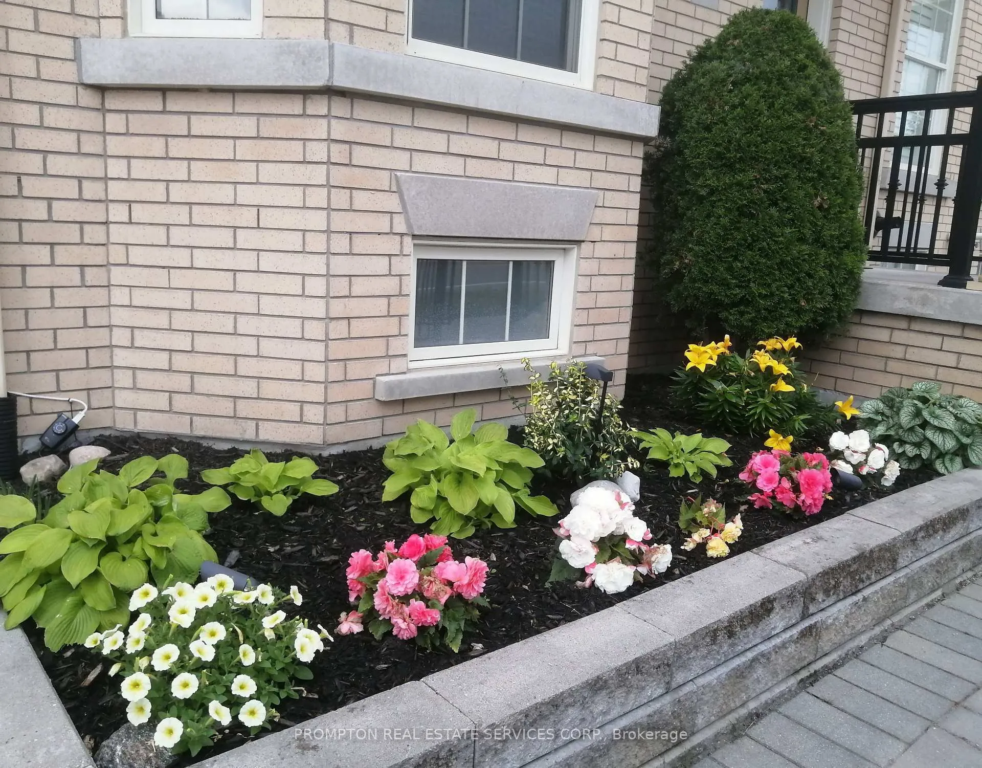 Photo 49 of 15 Donald Buttress Boulevard E, Markham, Cathedraltown — HOMEH