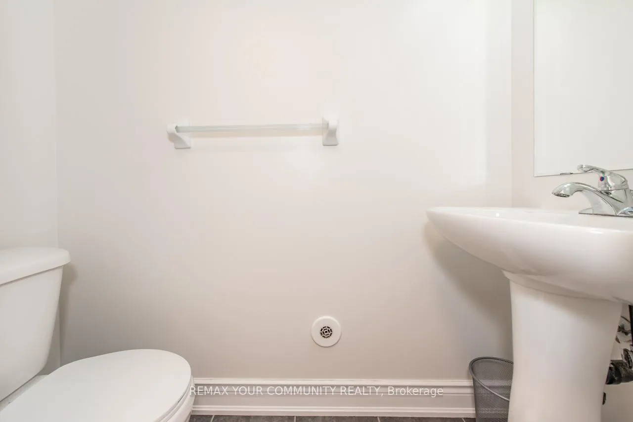 Photo 7 of 920 Brassard Circle, Milton, Willmott — HOMEH