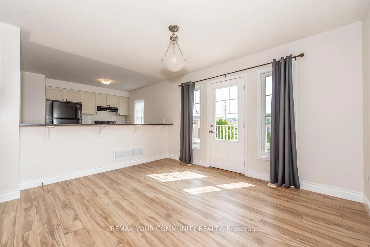 Photo 9 of 920 Brassard Circle, Milton, Willmott — HOMEH