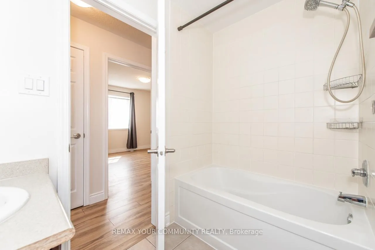 Photo 28 of 920 Brassard Circle, Milton, Willmott — HOMEH