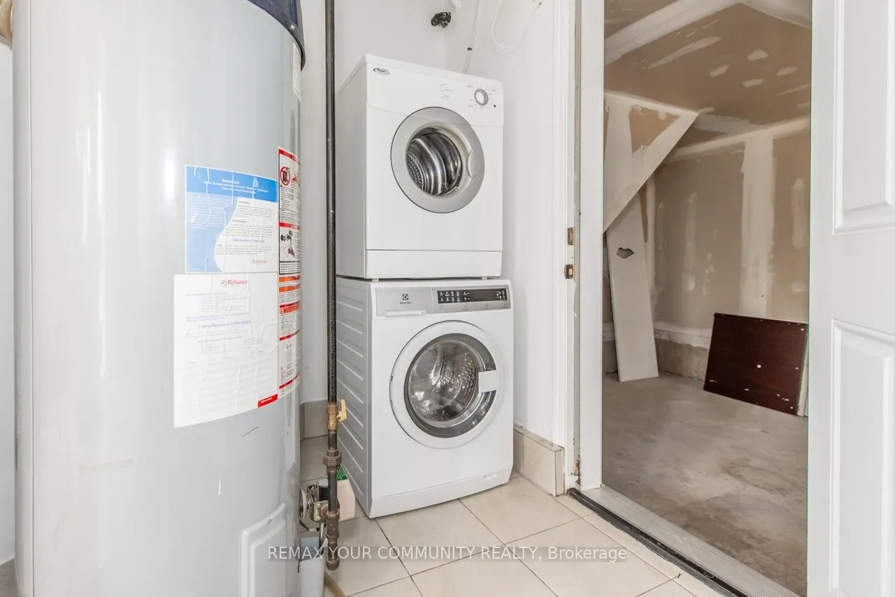 Photo 34 of 920 Brassard Circle, Milton, Willmott — HOMEH
