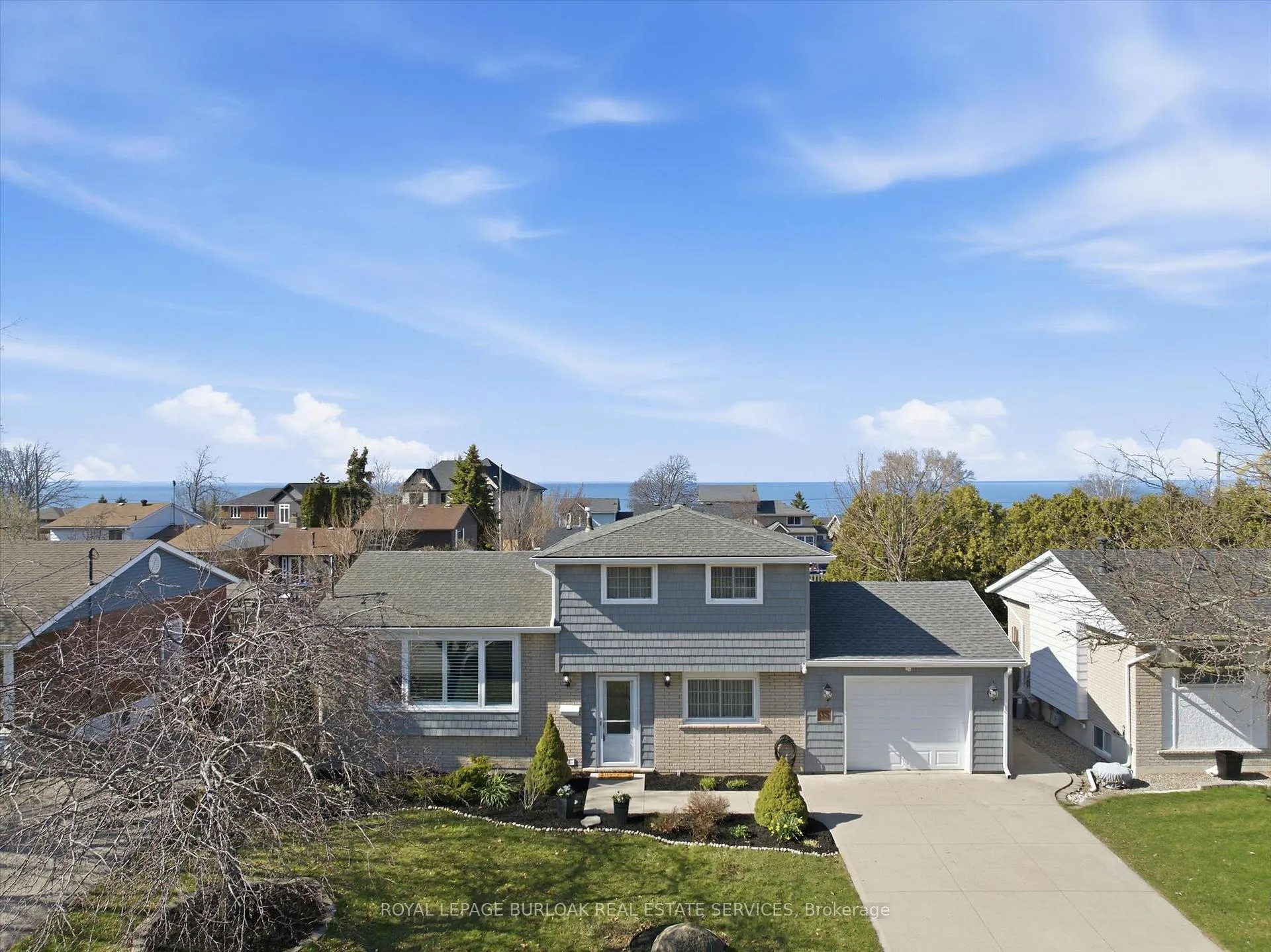 Photo 1 of 35 Viking Drive, Grimsby, Grimsby Beach — HOMEH