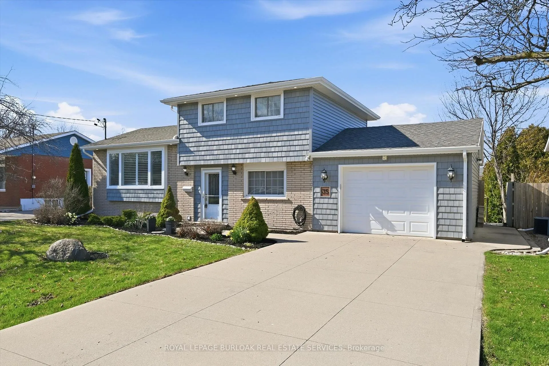 Photo 5 of 35 Viking Drive, Grimsby, Grimsby Beach — HOMEH