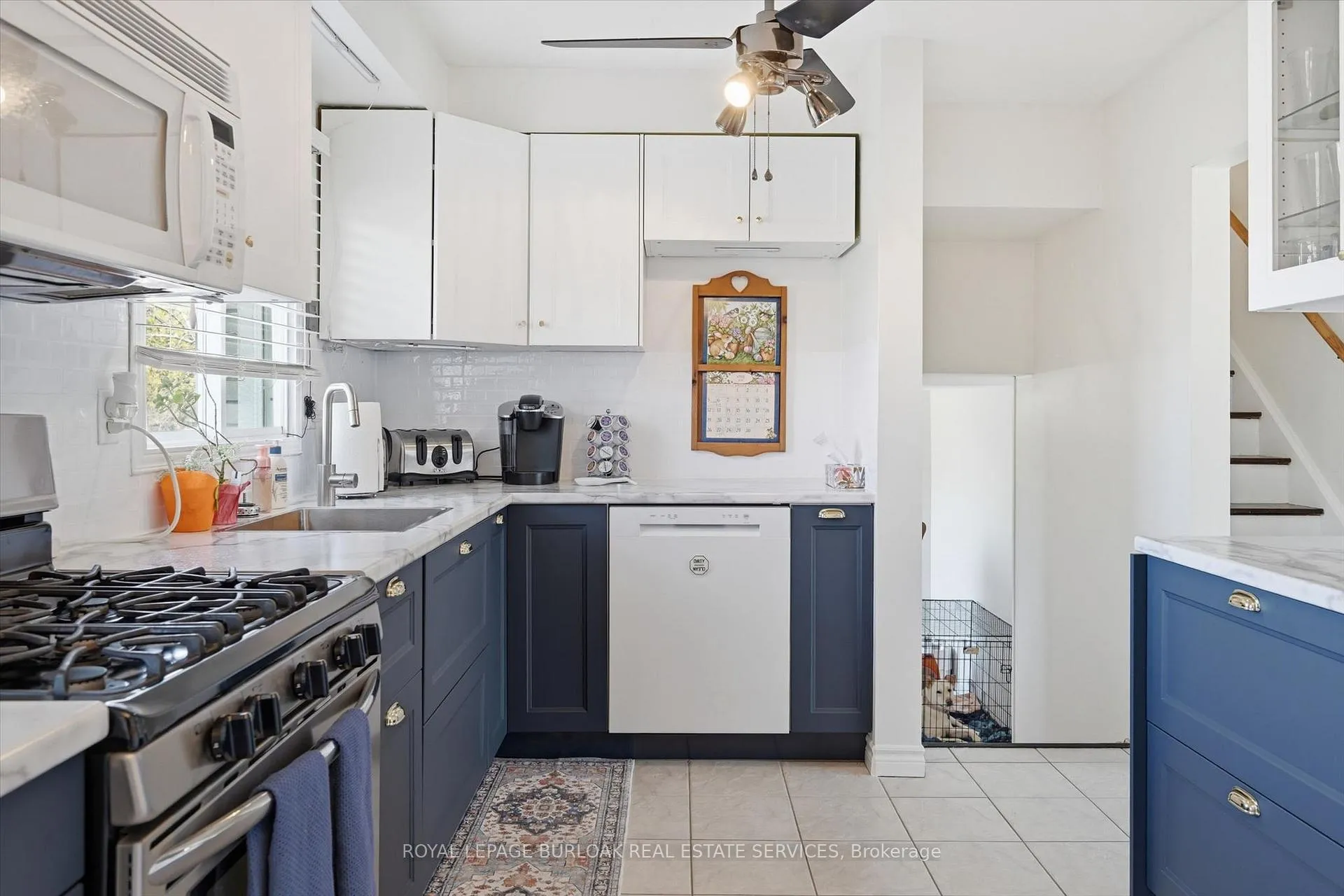Photo 21 of 35 Viking Drive, Grimsby, Grimsby Beach — HOMEH