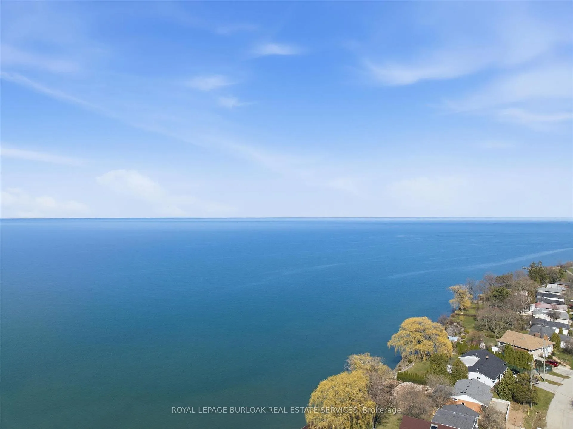 Photo 43 of 35 Viking Drive, Grimsby, Grimsby Beach — HOMEH