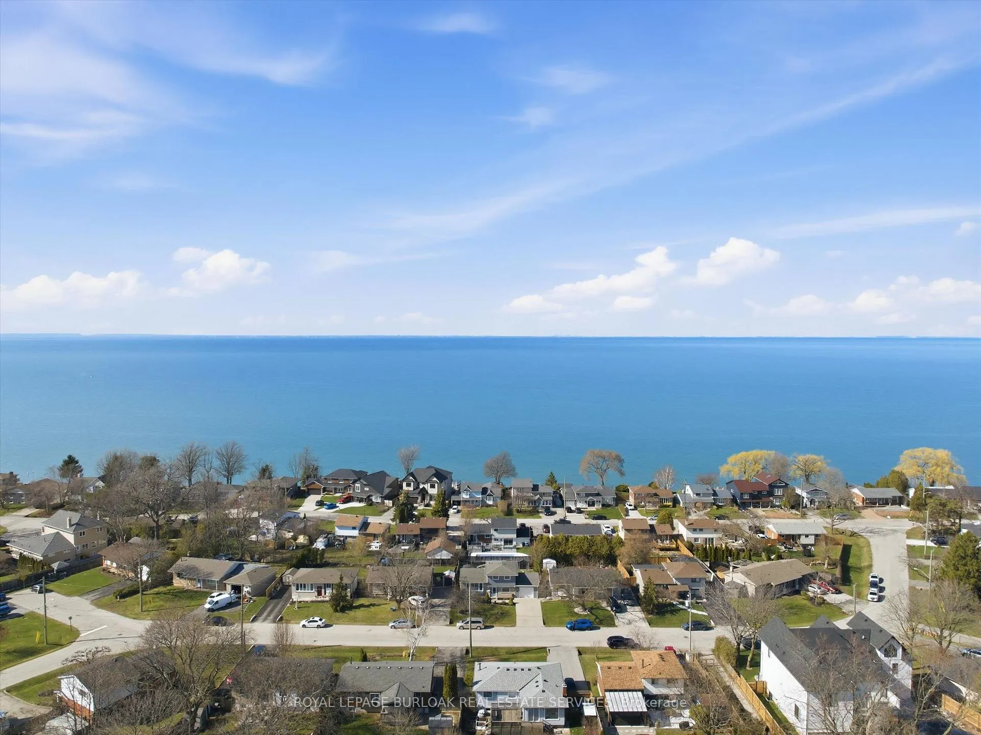 Photo 46 of 35 Viking Drive, Grimsby, Grimsby Beach — HOMEH
