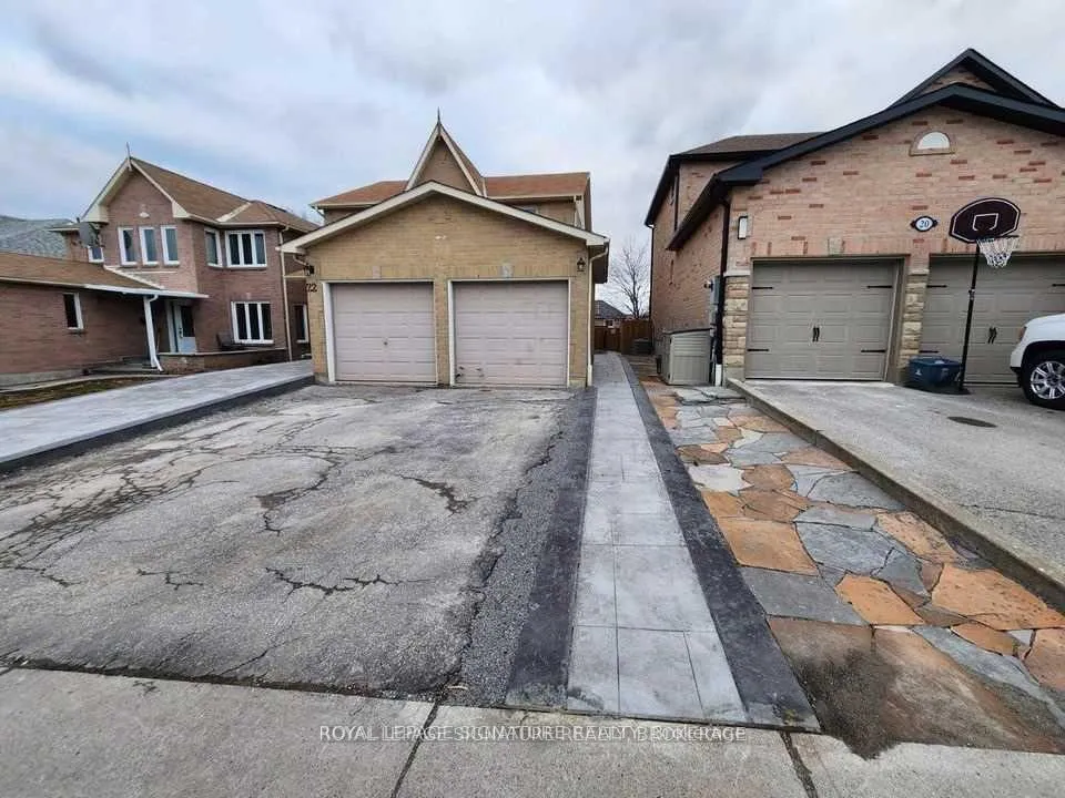 Photo 1 of Unit b, 22 Magill Drive, Ajax, Northeast Ajax — HOMEH