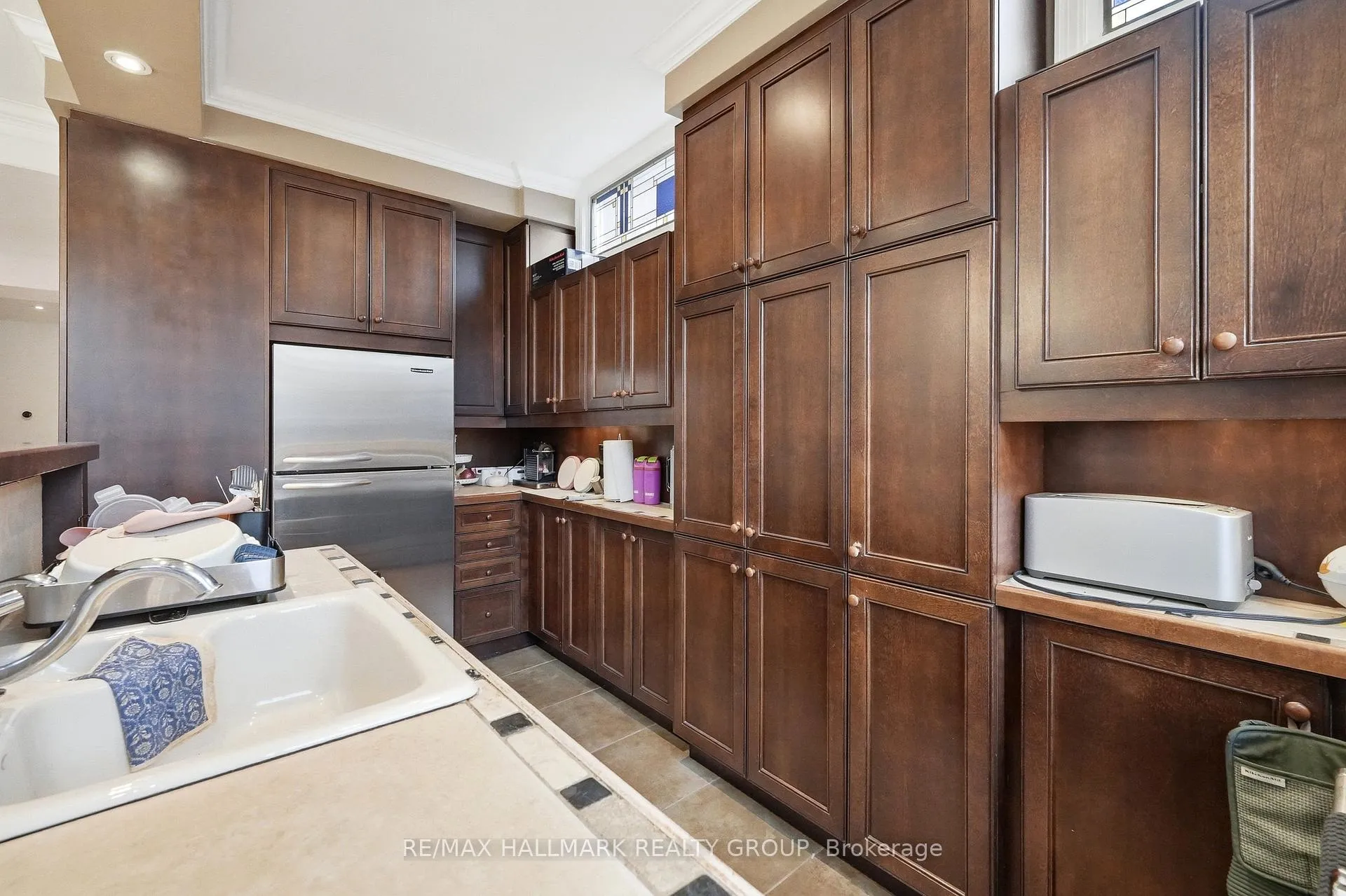 Photo 13 of 138 Keefer Street, Ottawa, New Edinburgh — HOMEH