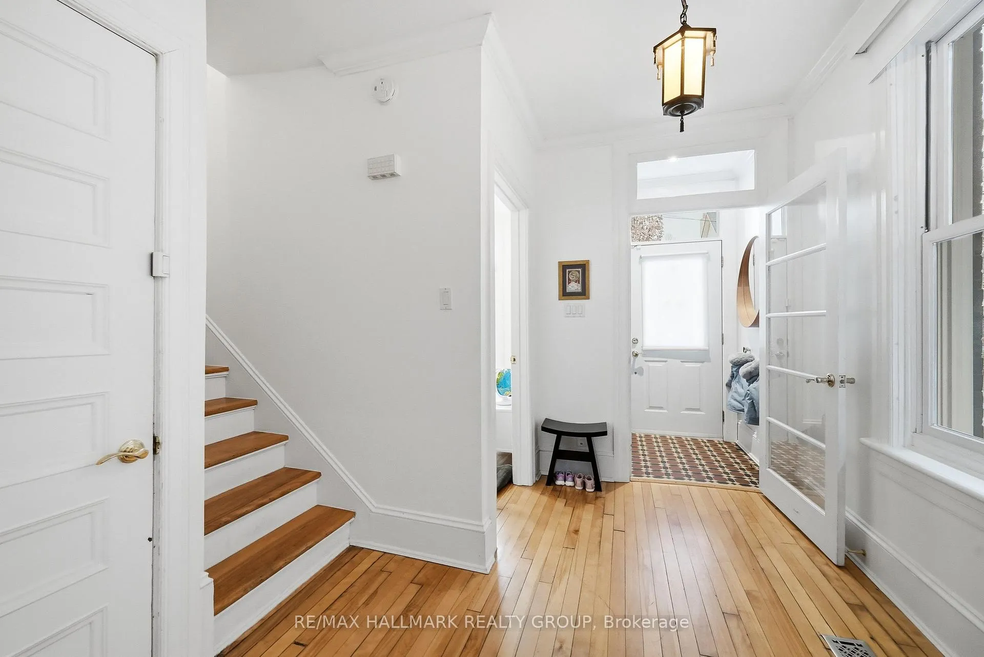 Photo 15 of 138 Keefer Street, Ottawa, New Edinburgh — HOMEH