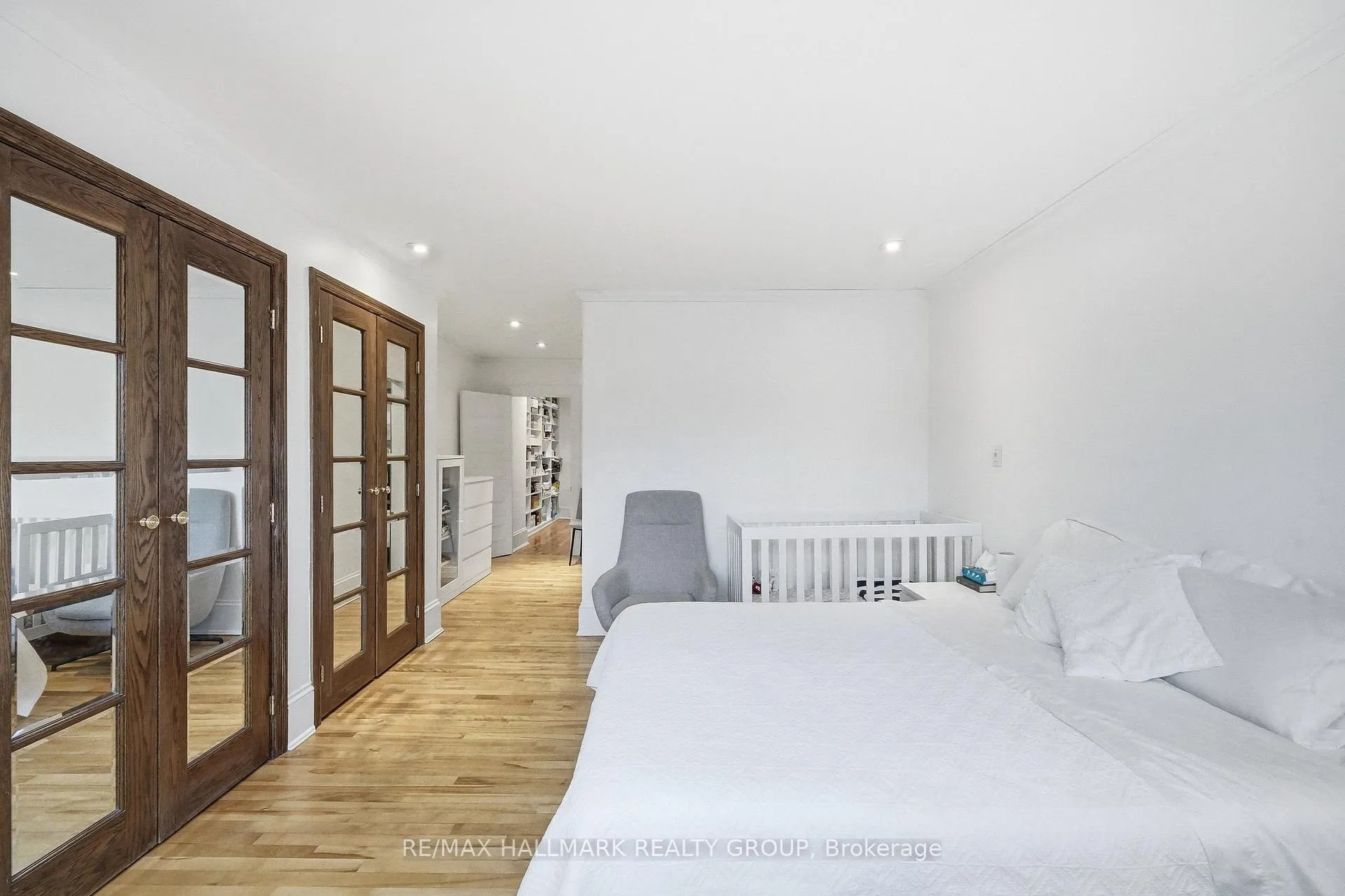 Photo 19 of 138 Keefer Street, Ottawa, New Edinburgh — HOMEH