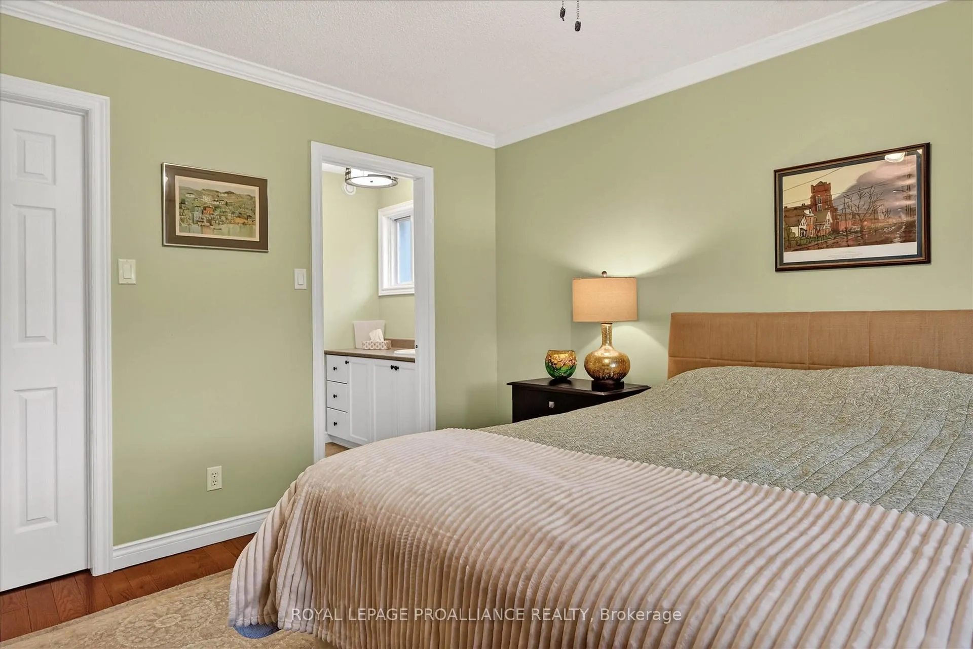 Photo 28 of 1426 Glenforest Crescent, Peterborough, Monaghan Ward 2 — HOMEH