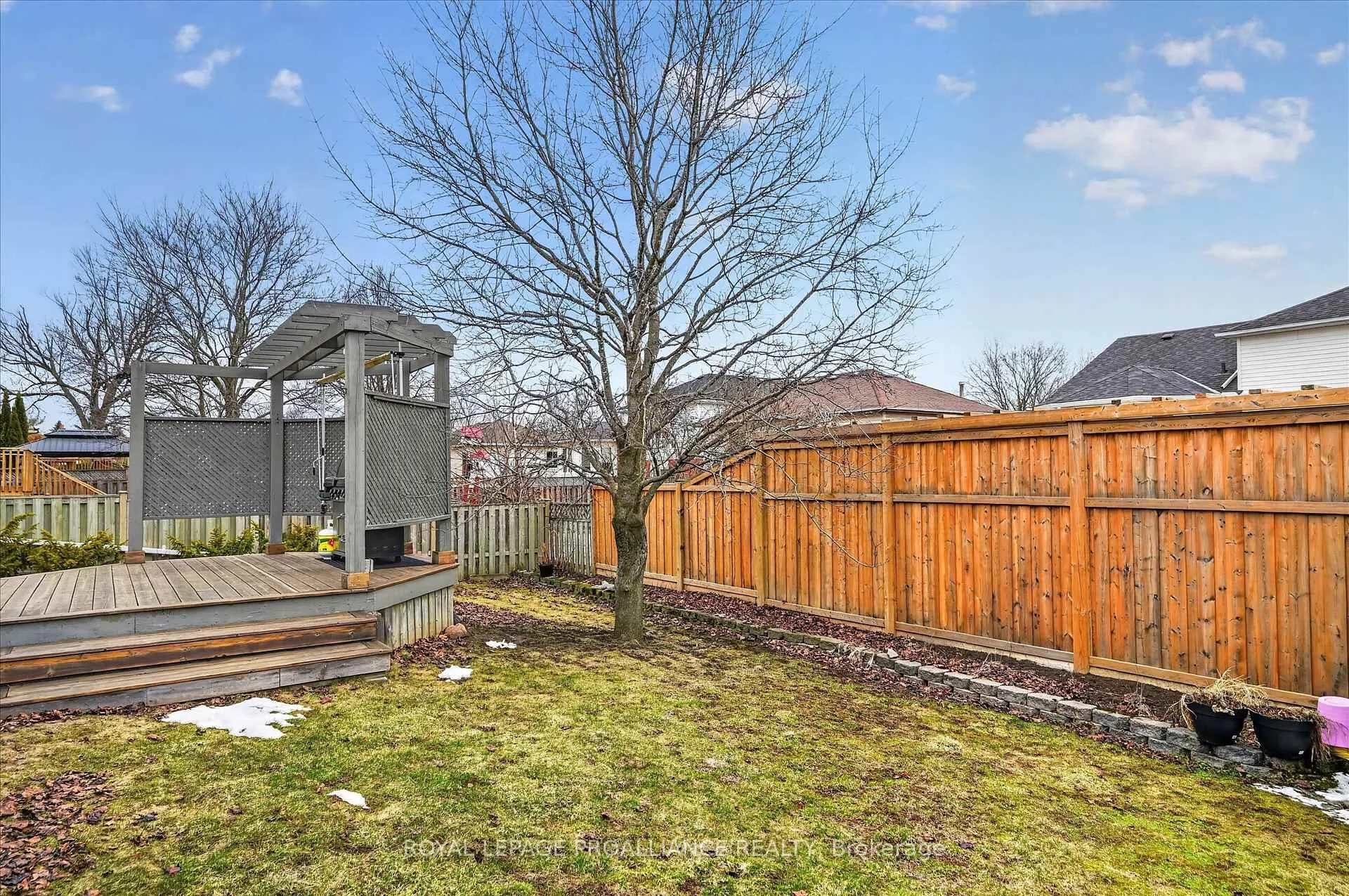 Photo 45 of 1426 Glenforest Crescent, Peterborough, Monaghan Ward 2 — HOMEH